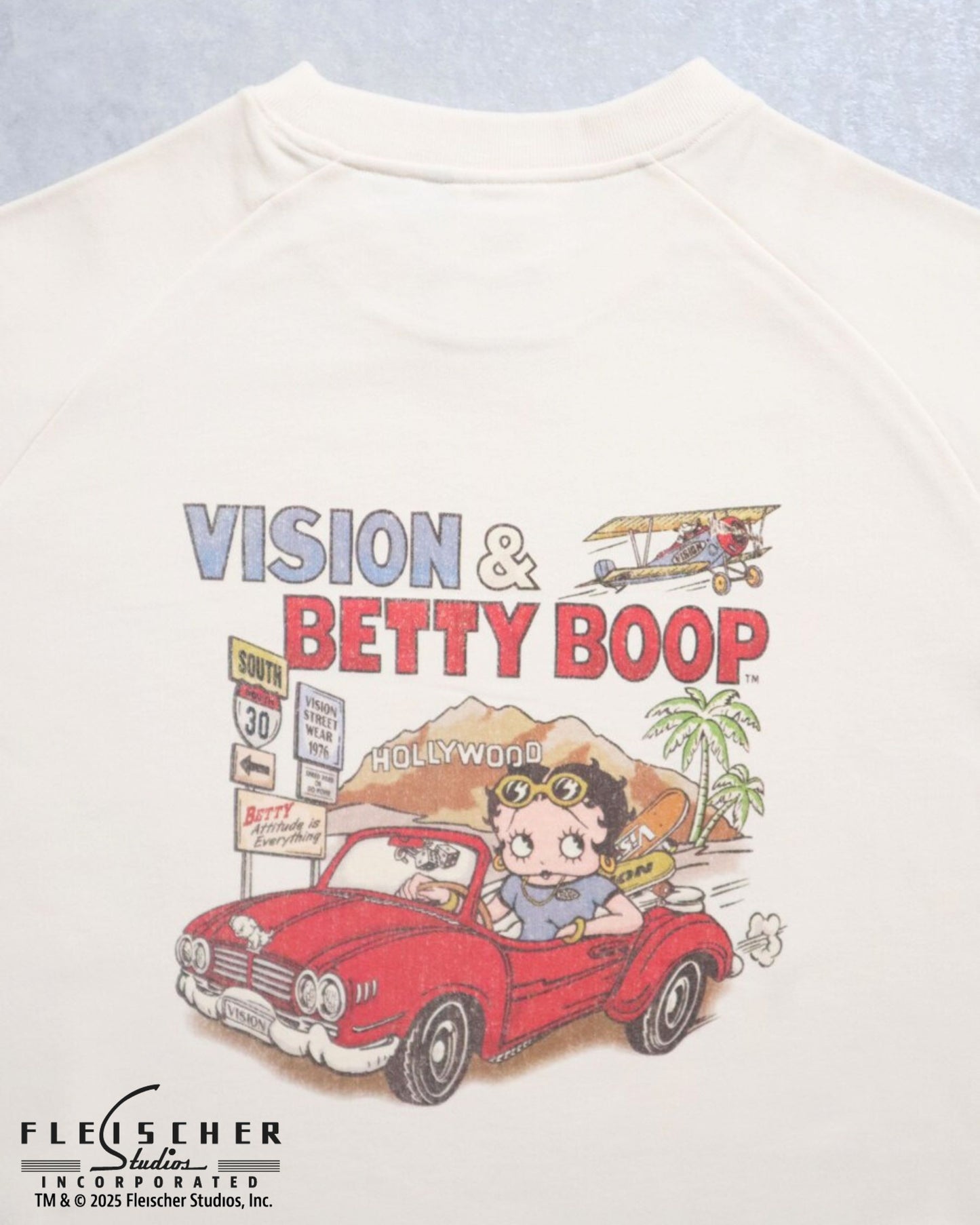 【BETTY BOOP™】 Drive Sweatshirt