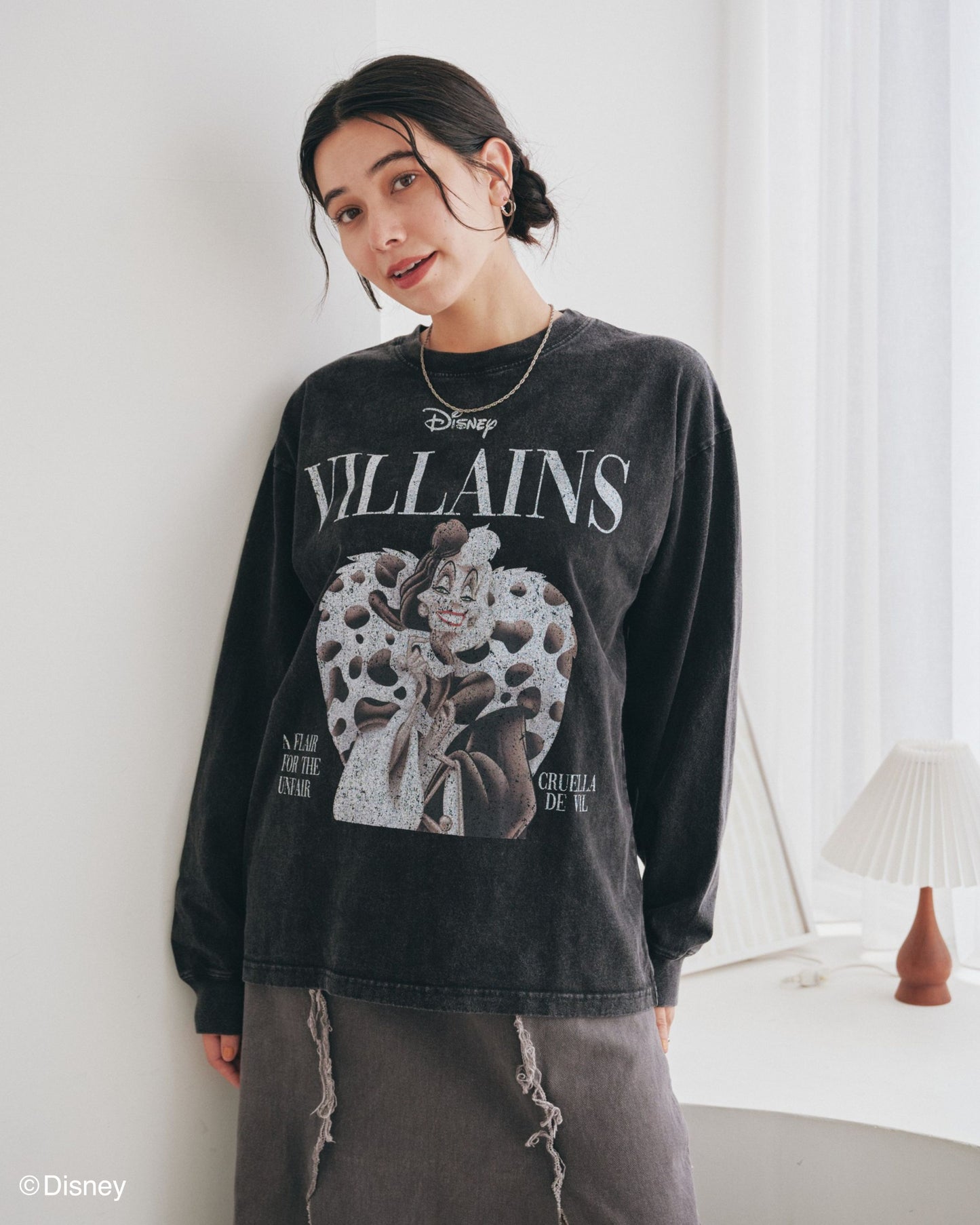 【Disneyヴィランズ】クルエラ マガジンロンTee