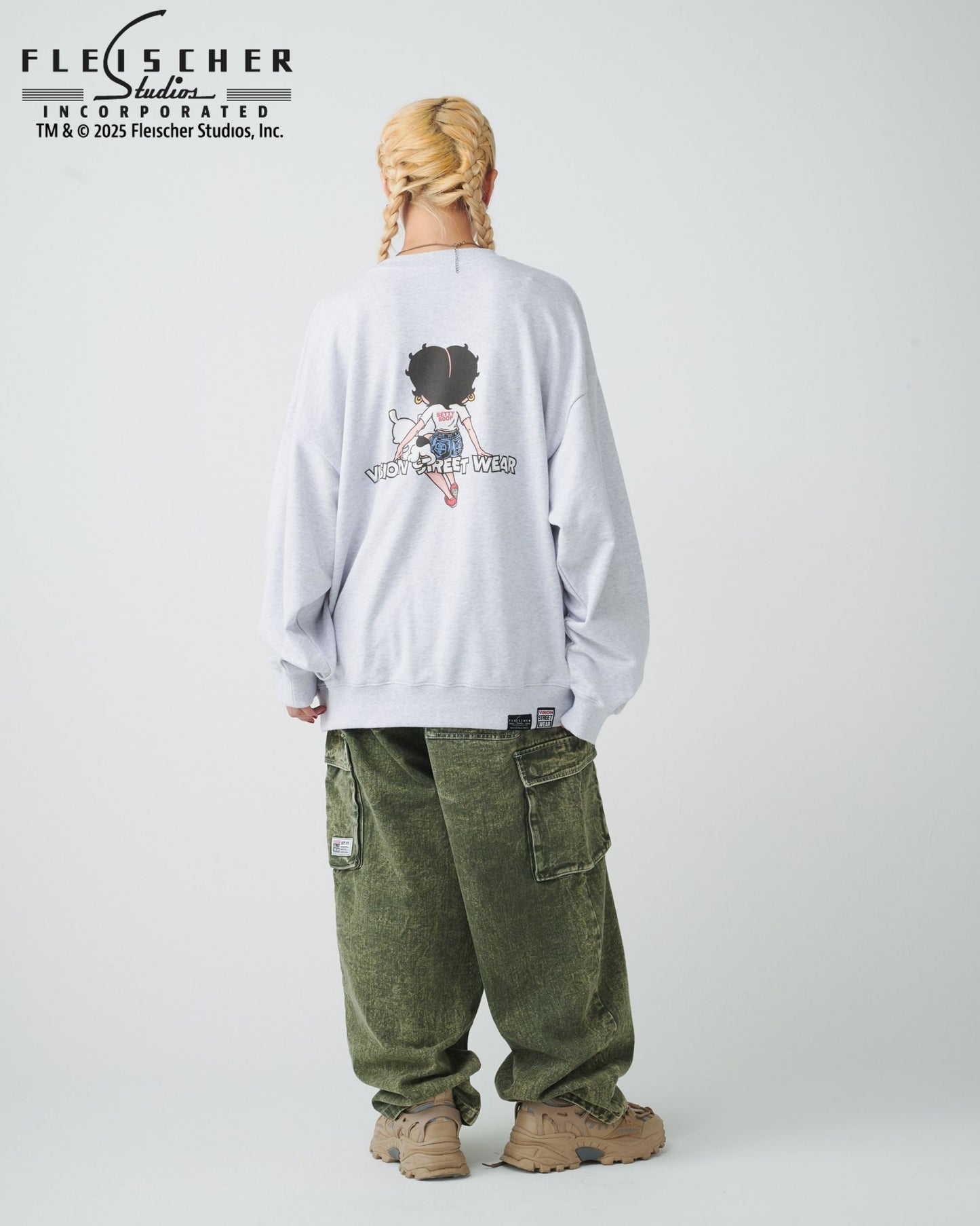 【BETTY BOOP™】 Front Back Sweatshirt