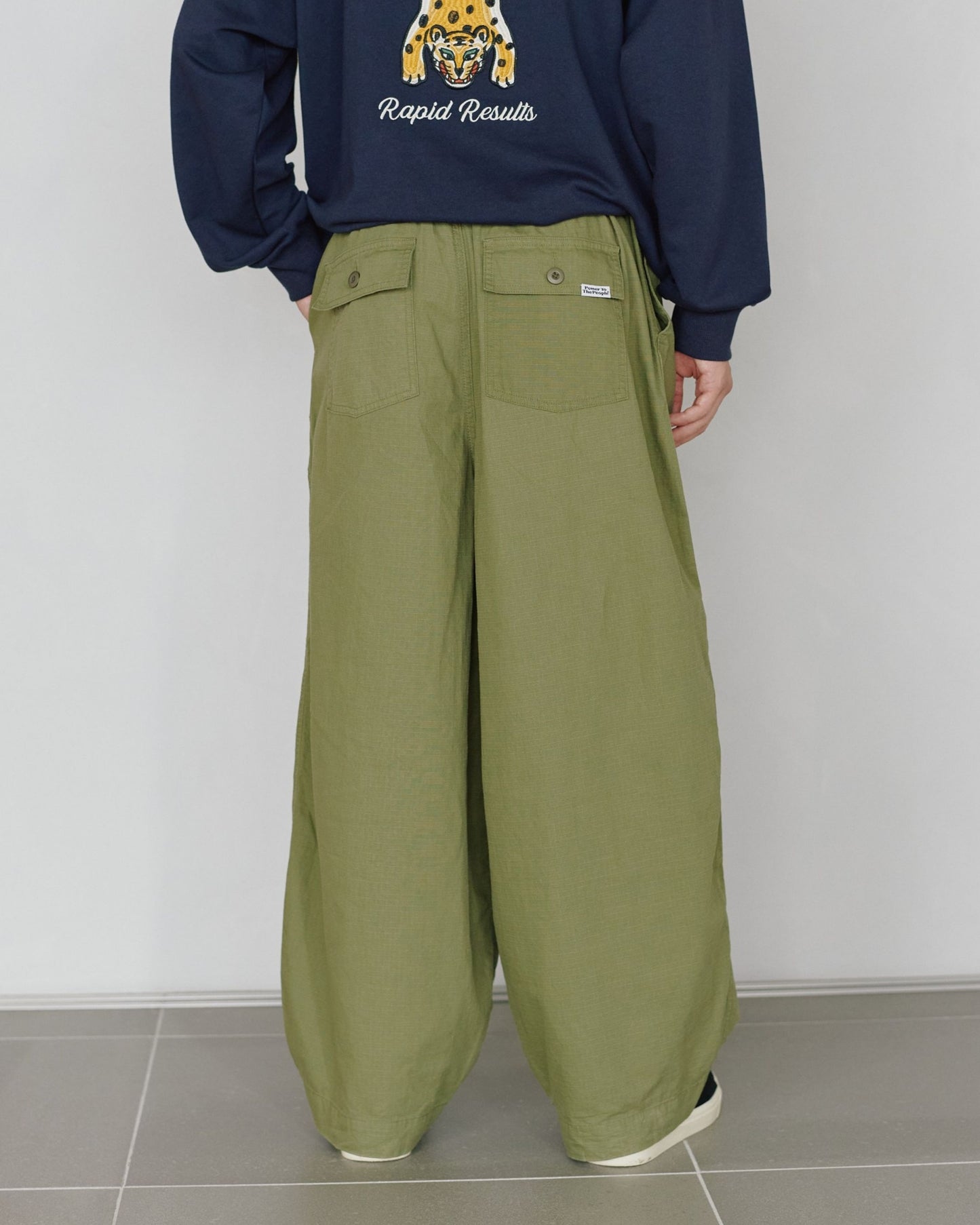 リップストップバルーンパンツ