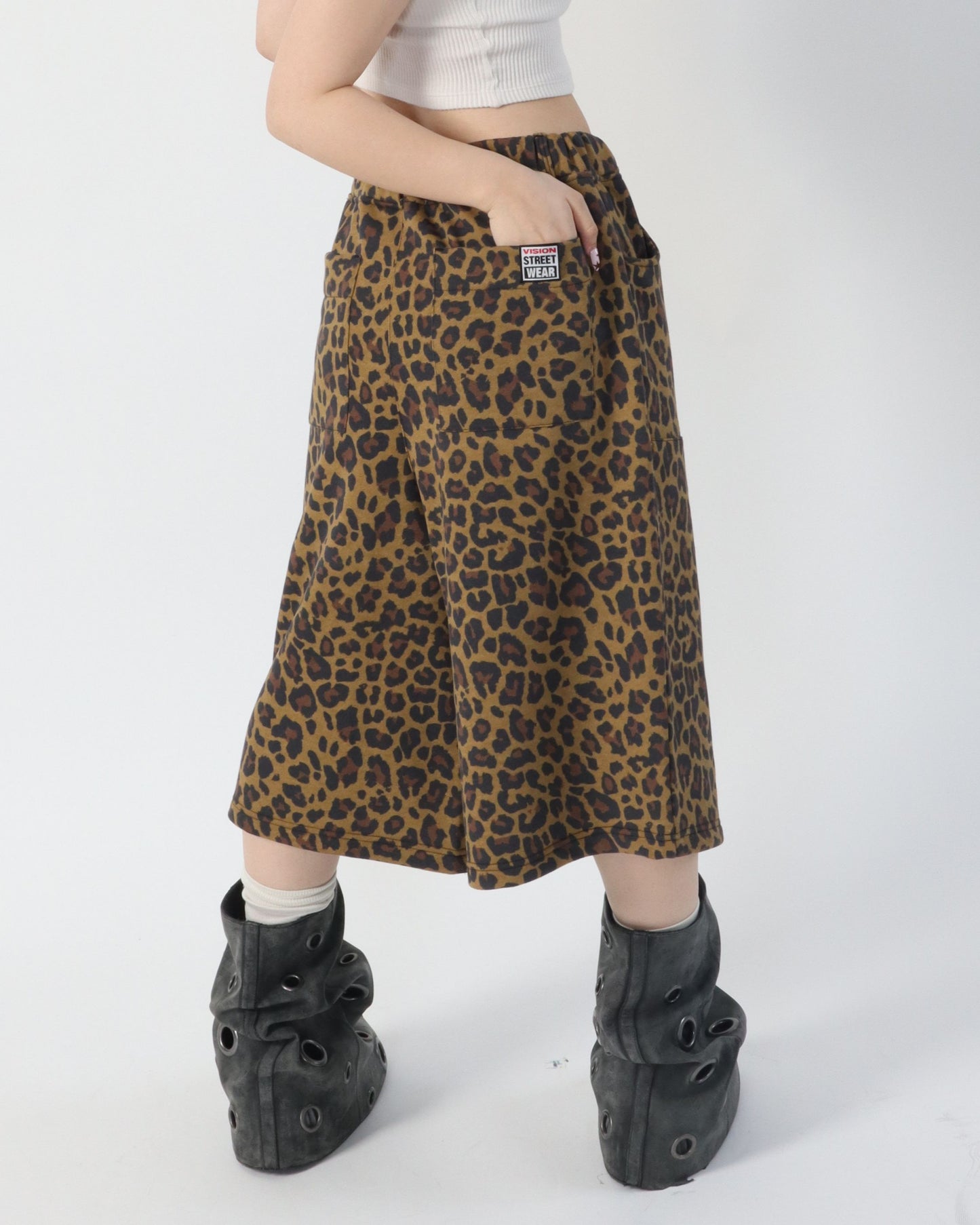 Double Knee Sweat Shorts / ダブルニースウェットショーツ