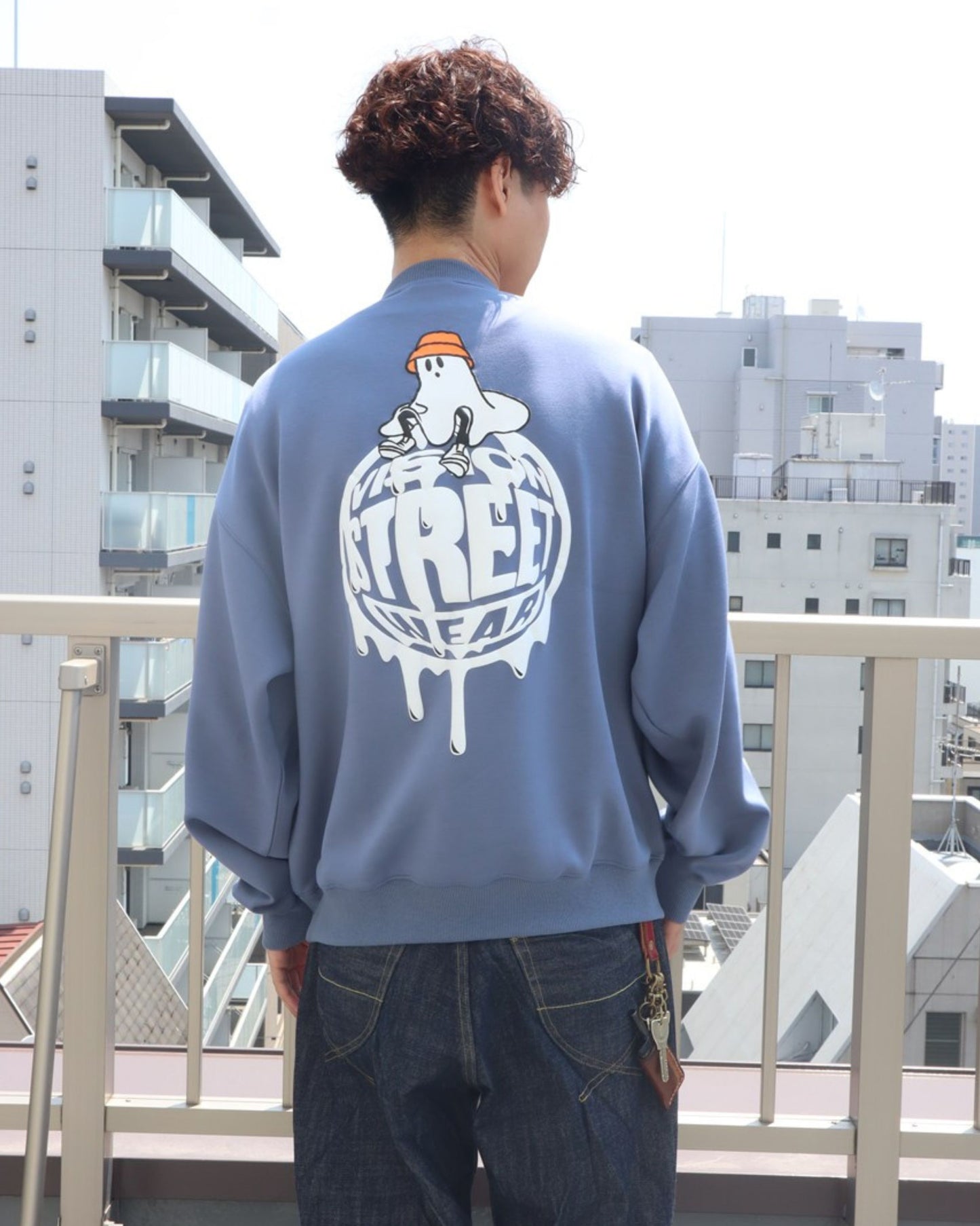 Ghost circle logo CN