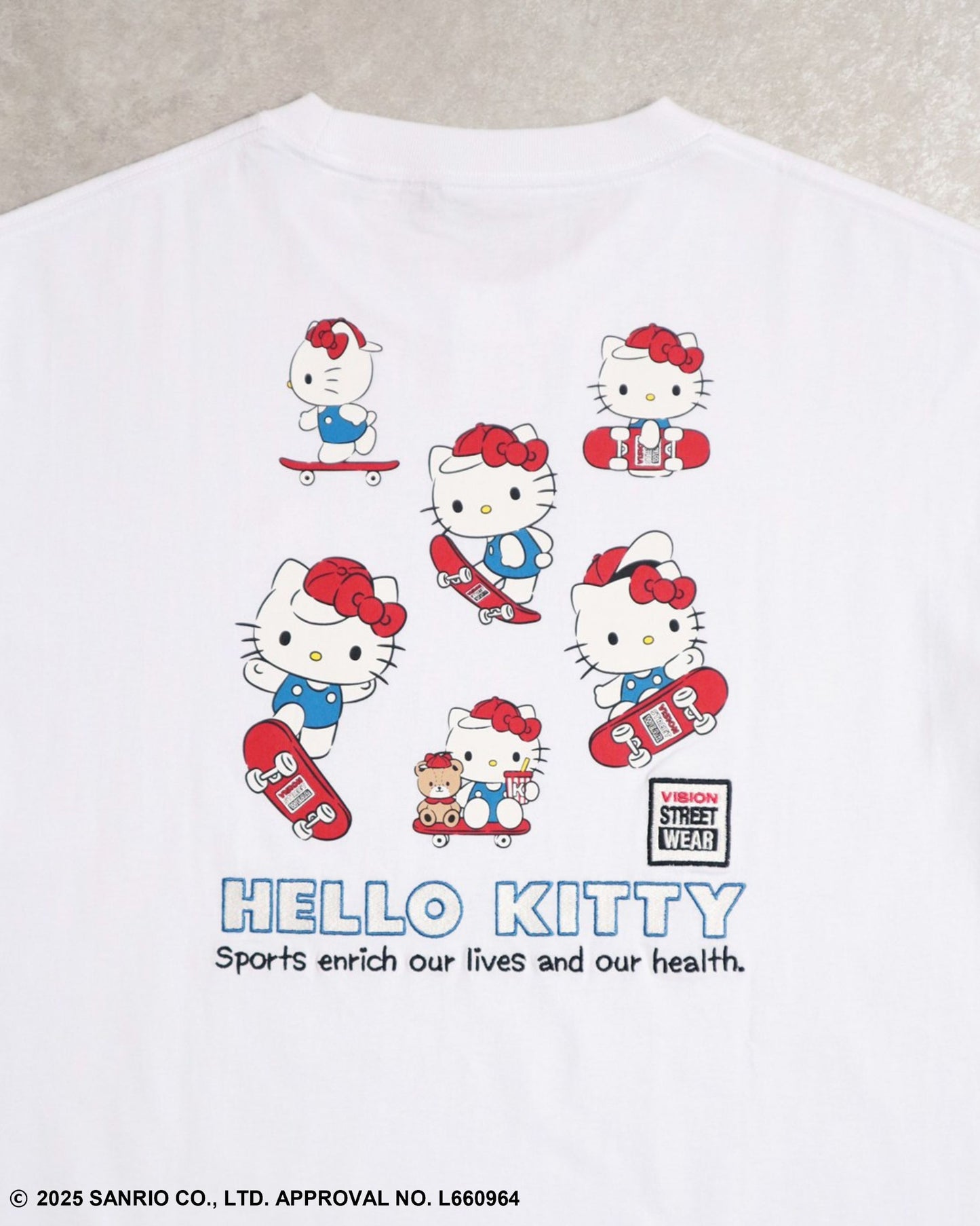 【サンリオキャラクターズ】Hello Kitty T-shirt