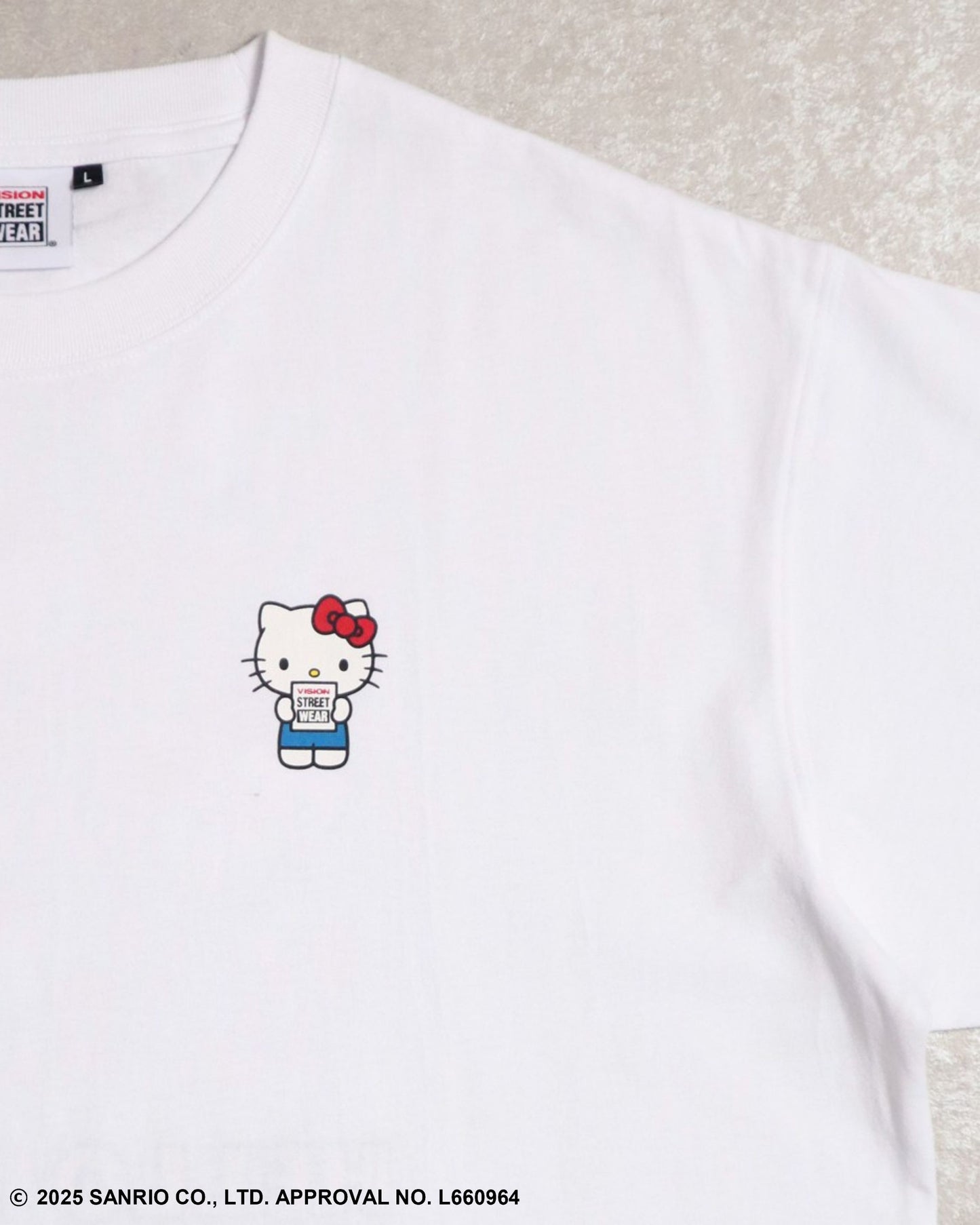 【サンリオキャラクターズ】Hello Kitty T-shirt