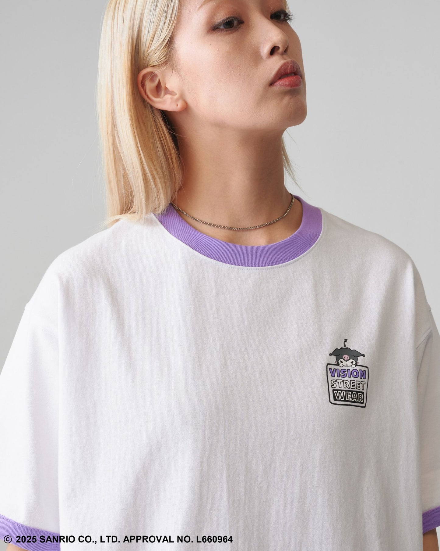【サンリオキャラクターズ】Kuromi T-shirt