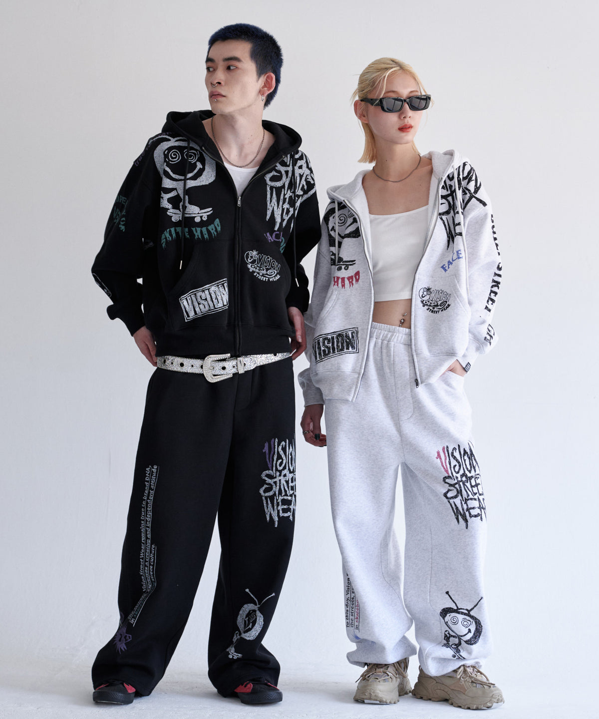 All print Zip Hoodie / 【裏起毛】ラクガキ総柄ジップパーカー