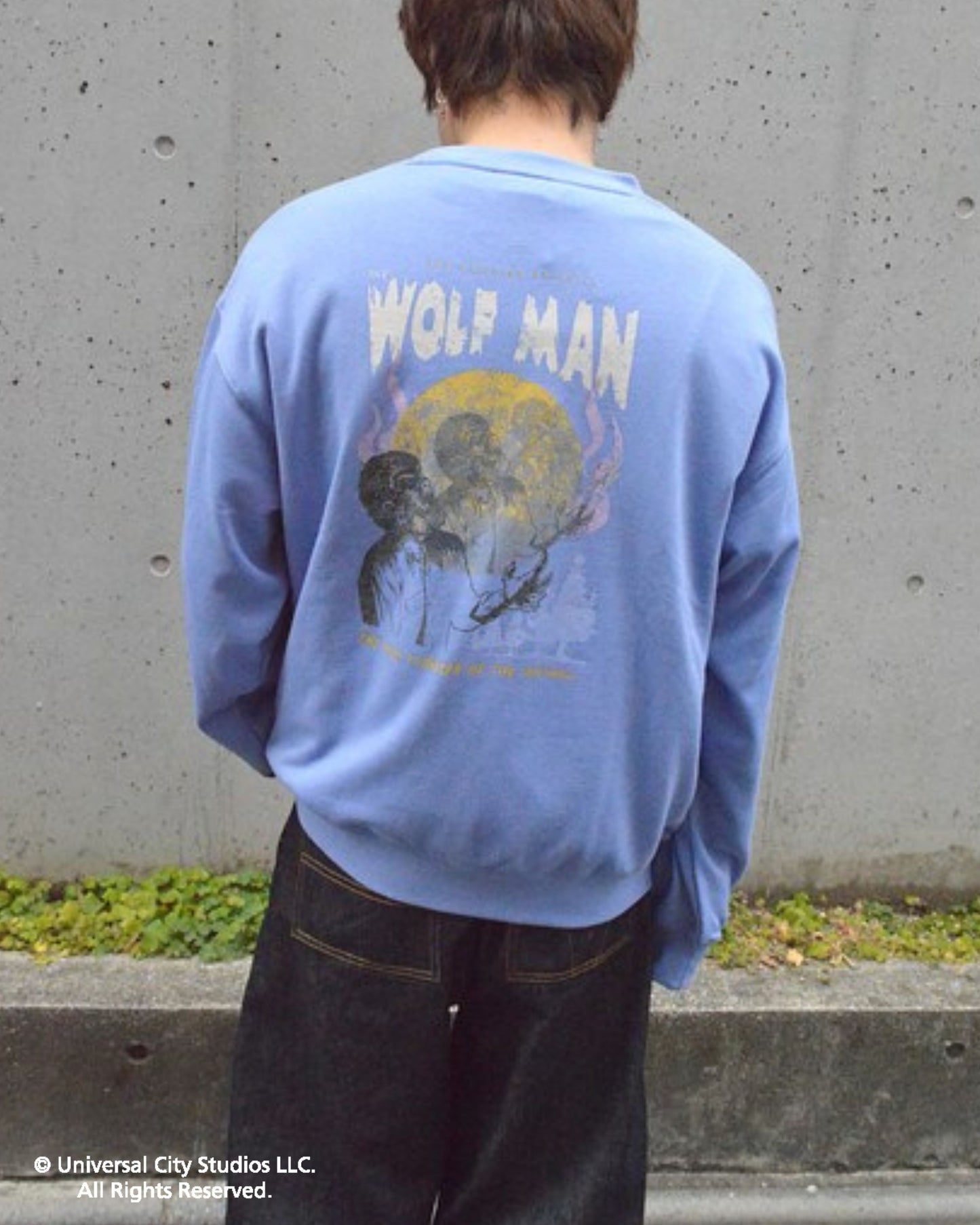 【UNIVERSAL MONSTERS】ポスターイラストスウェット ウルフマン柄