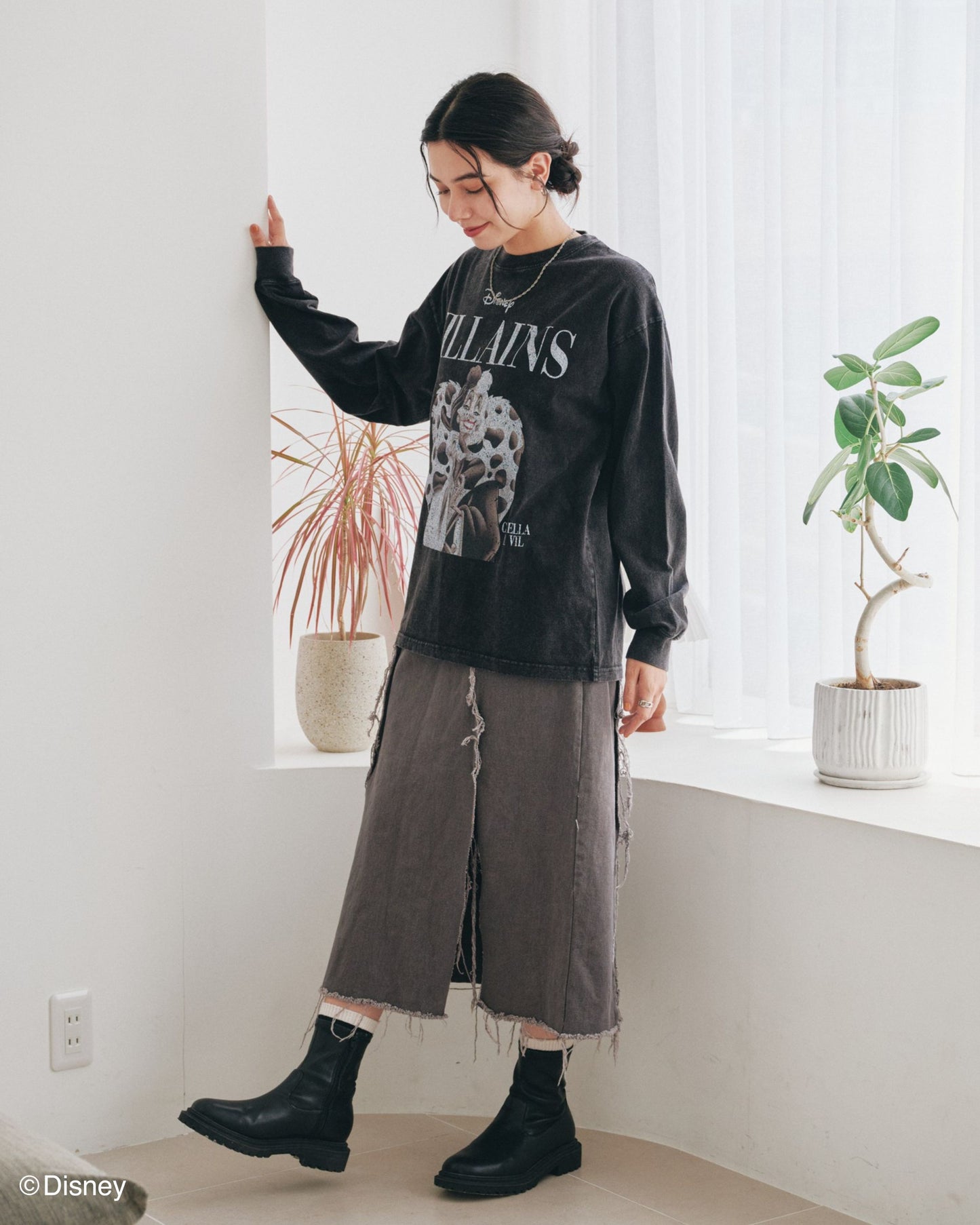 【Disneyヴィランズ】クルエラ マガジンロンTee