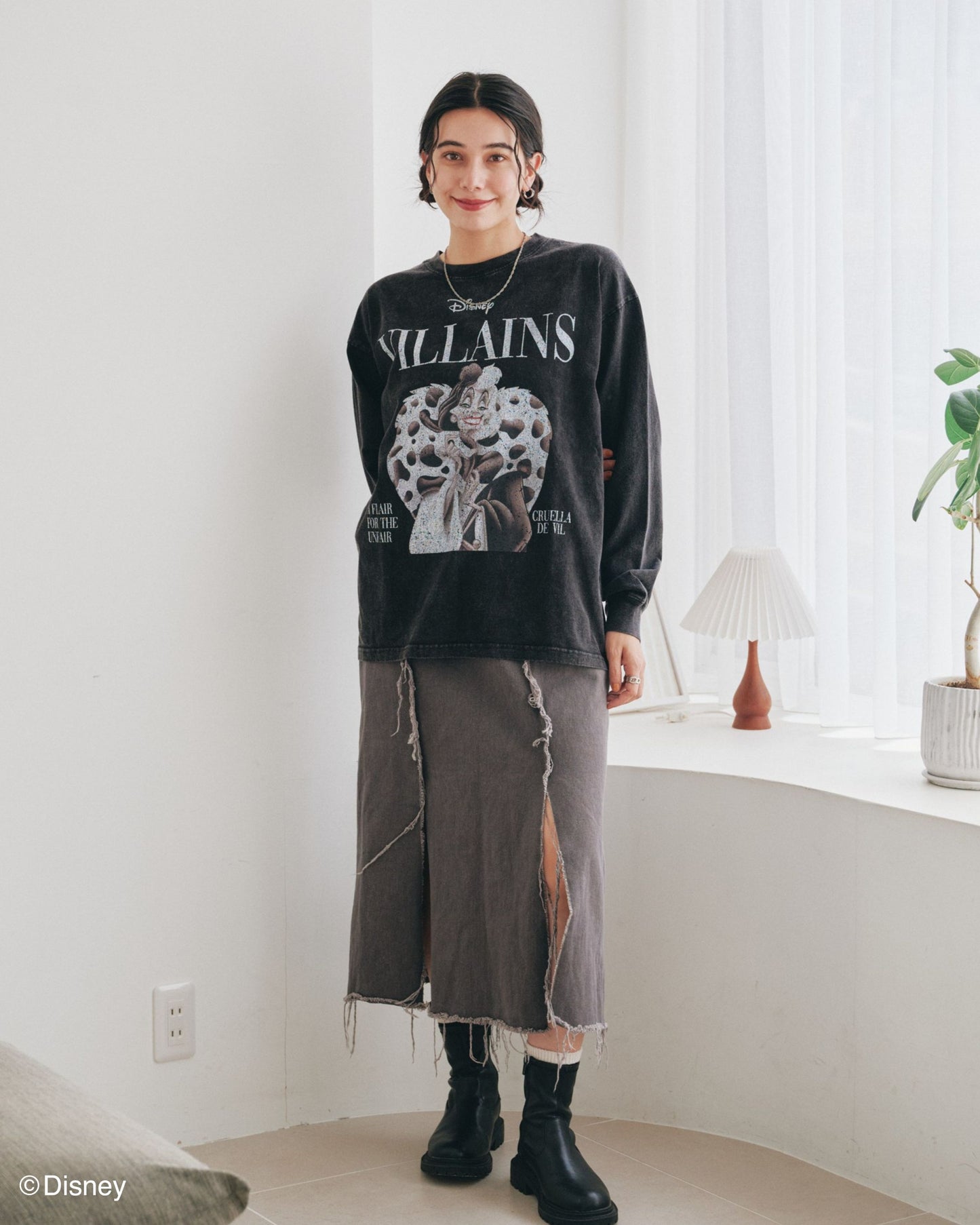 【Disneyヴィランズ】クルエラ マガジンロンTee