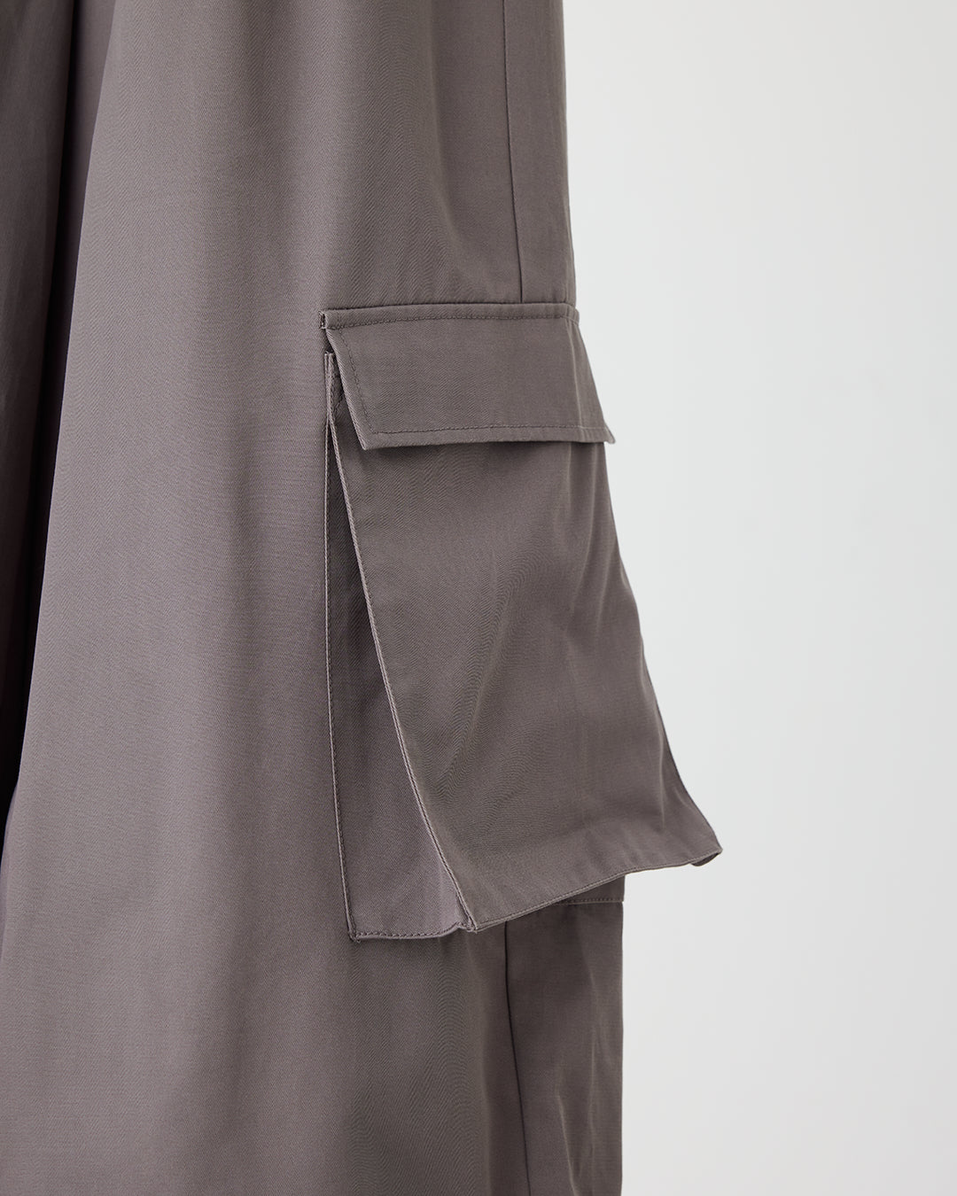 【LOILE】Switching pants