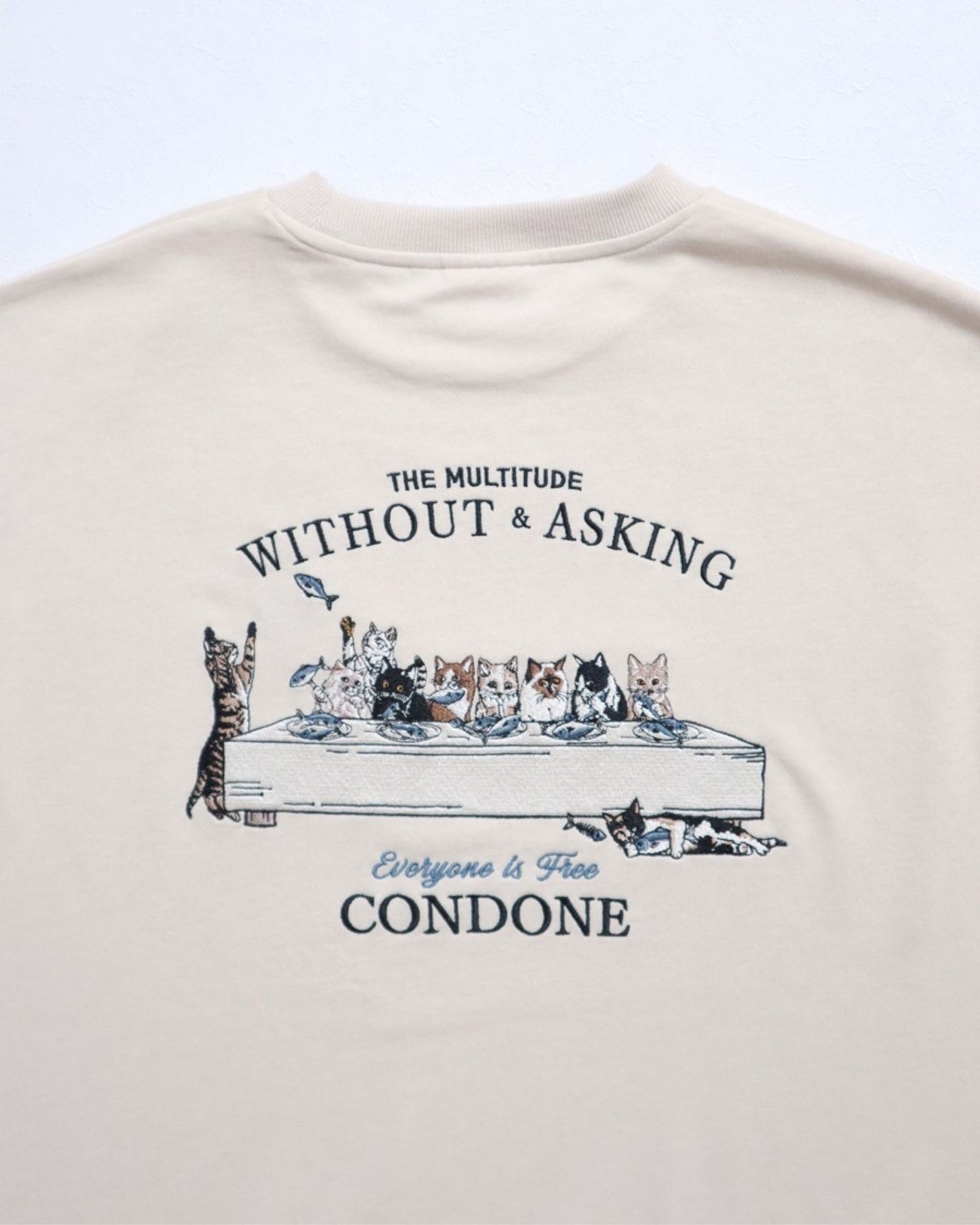 ディナーネコスウェット