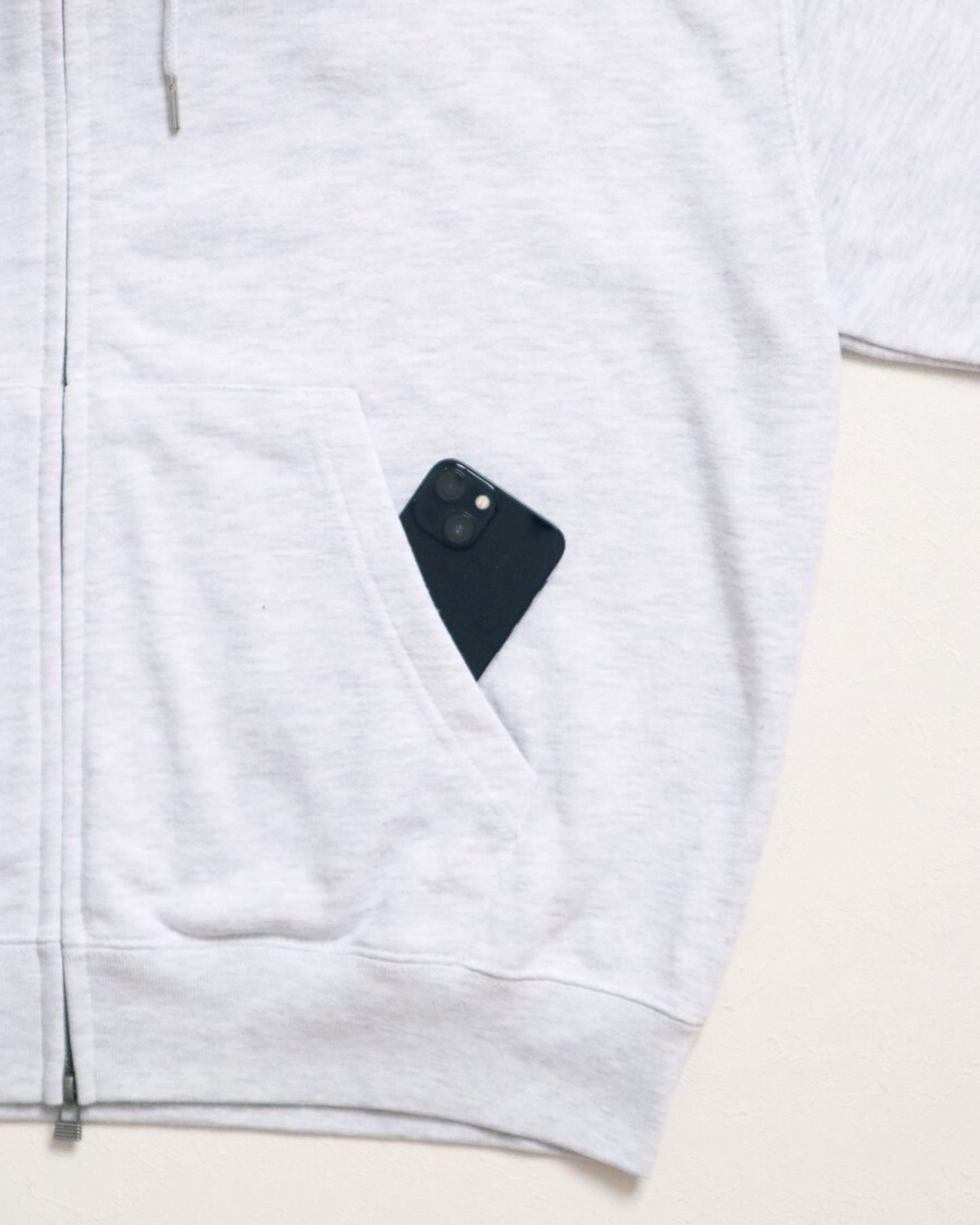 College Logo ZIP Hoodie / カレッジ刺繍パーカー