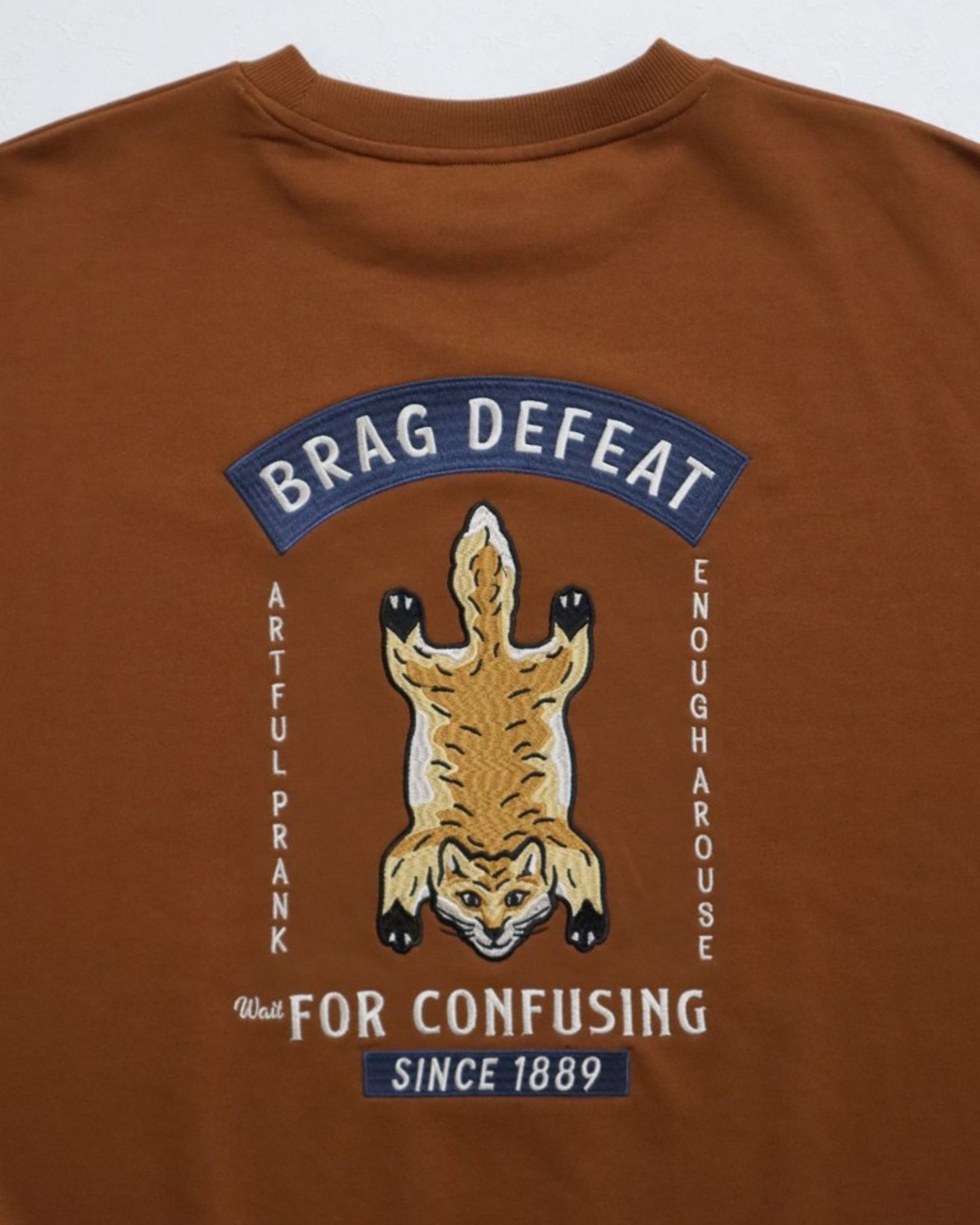 チベタンラグスウェット　キツネ柄