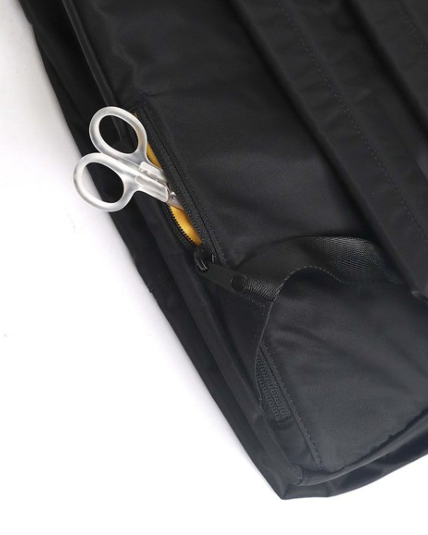 【Healthknit PRODUCT】11ポケット　バイカラーリュック【はっ水・軽量】