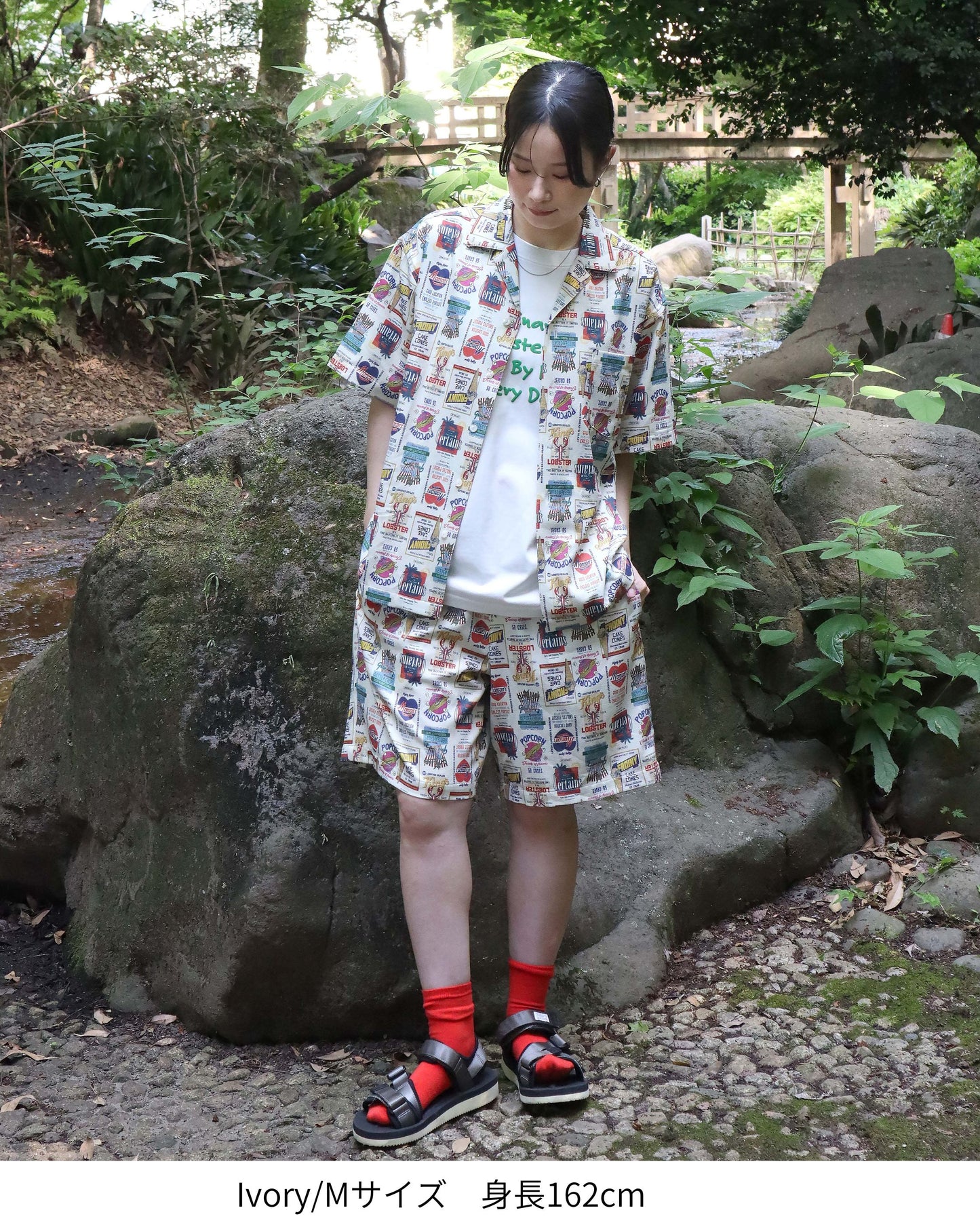 【梨地】総柄シャツ