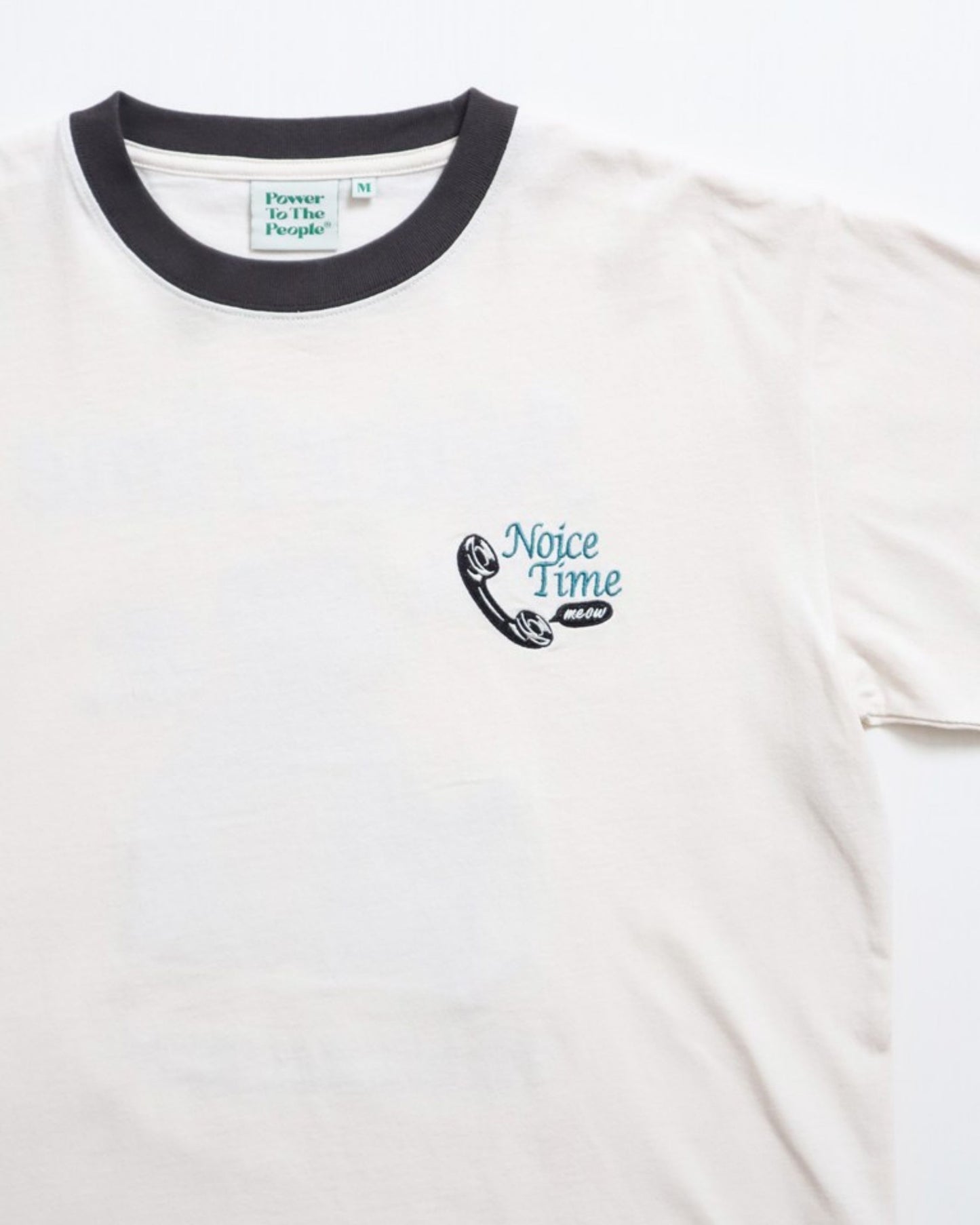 テレフォン ネコ刺繍T