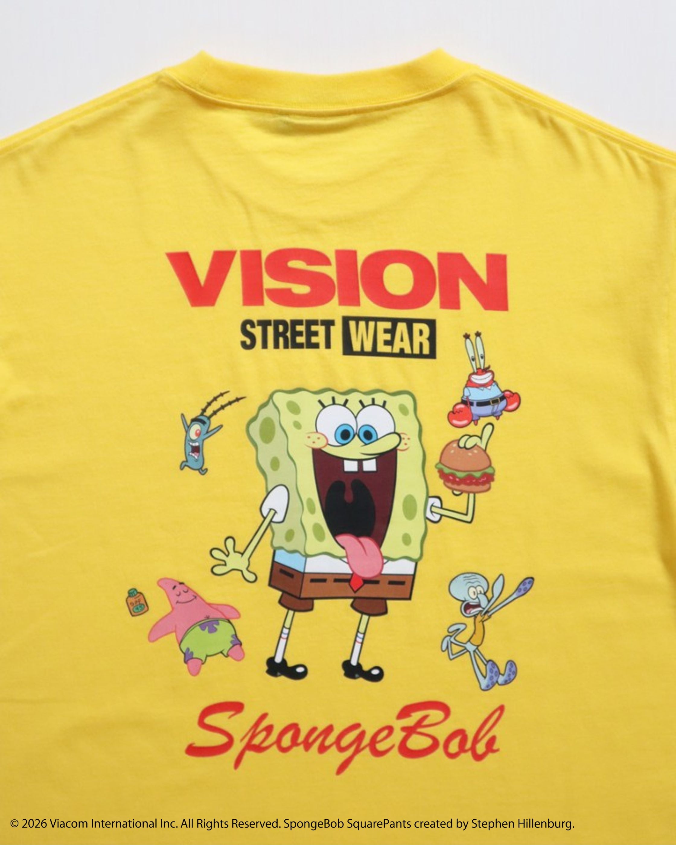 macra着用スポンジボブTシャツ