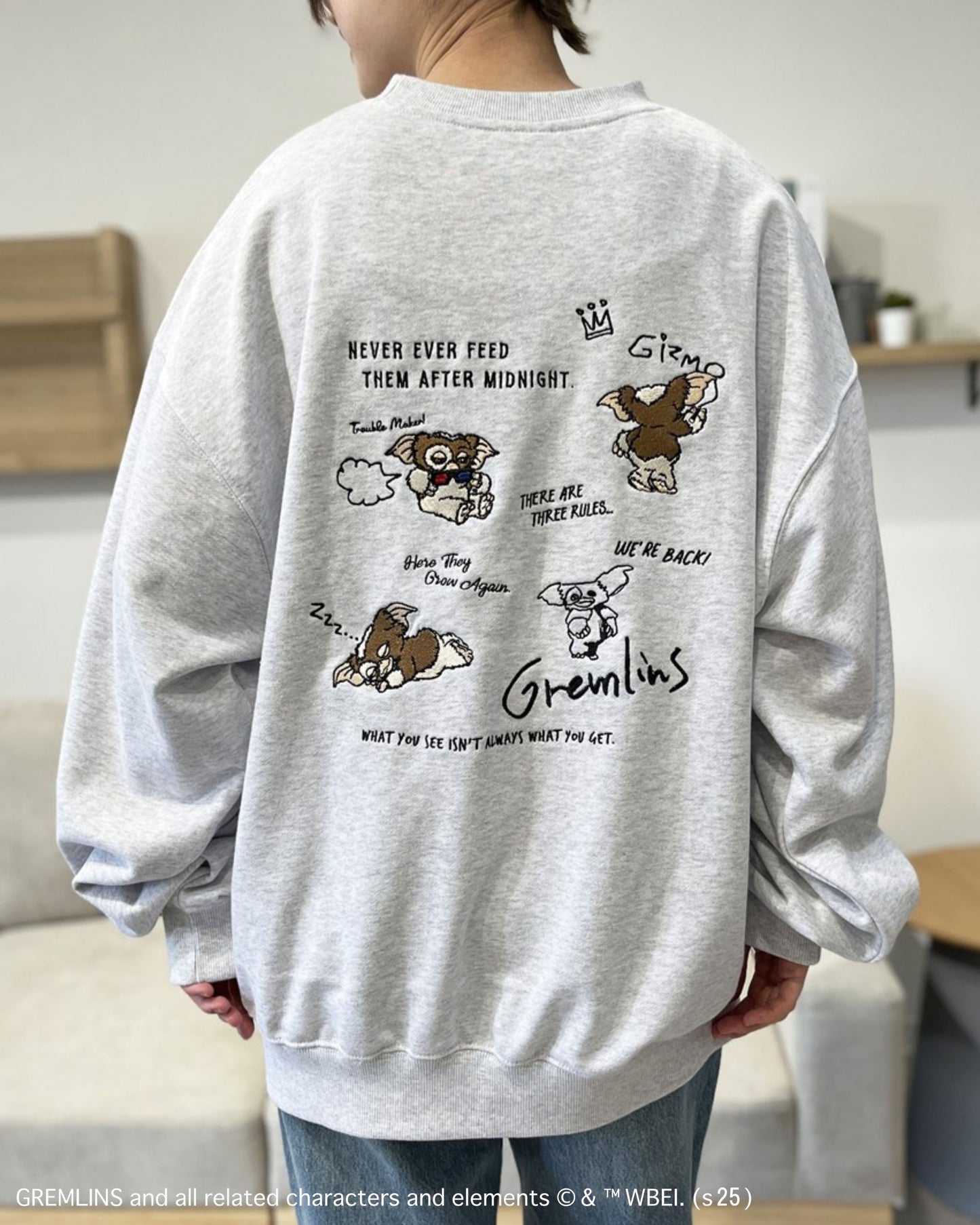 【グレムリン】ギズモ ラクガキ刺繍スウェット