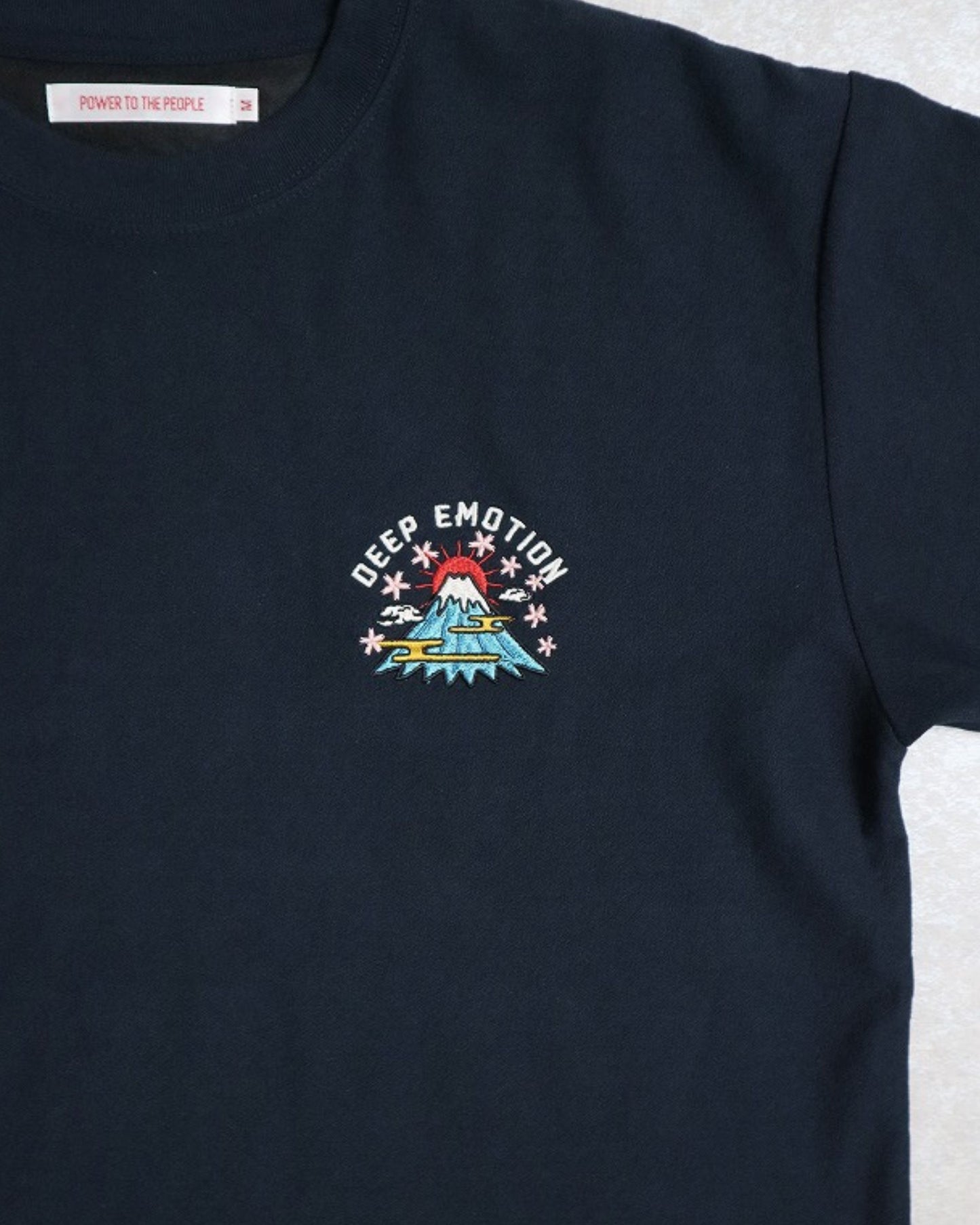 再入荷【JapanSeries】 FIJIYAMA Tee