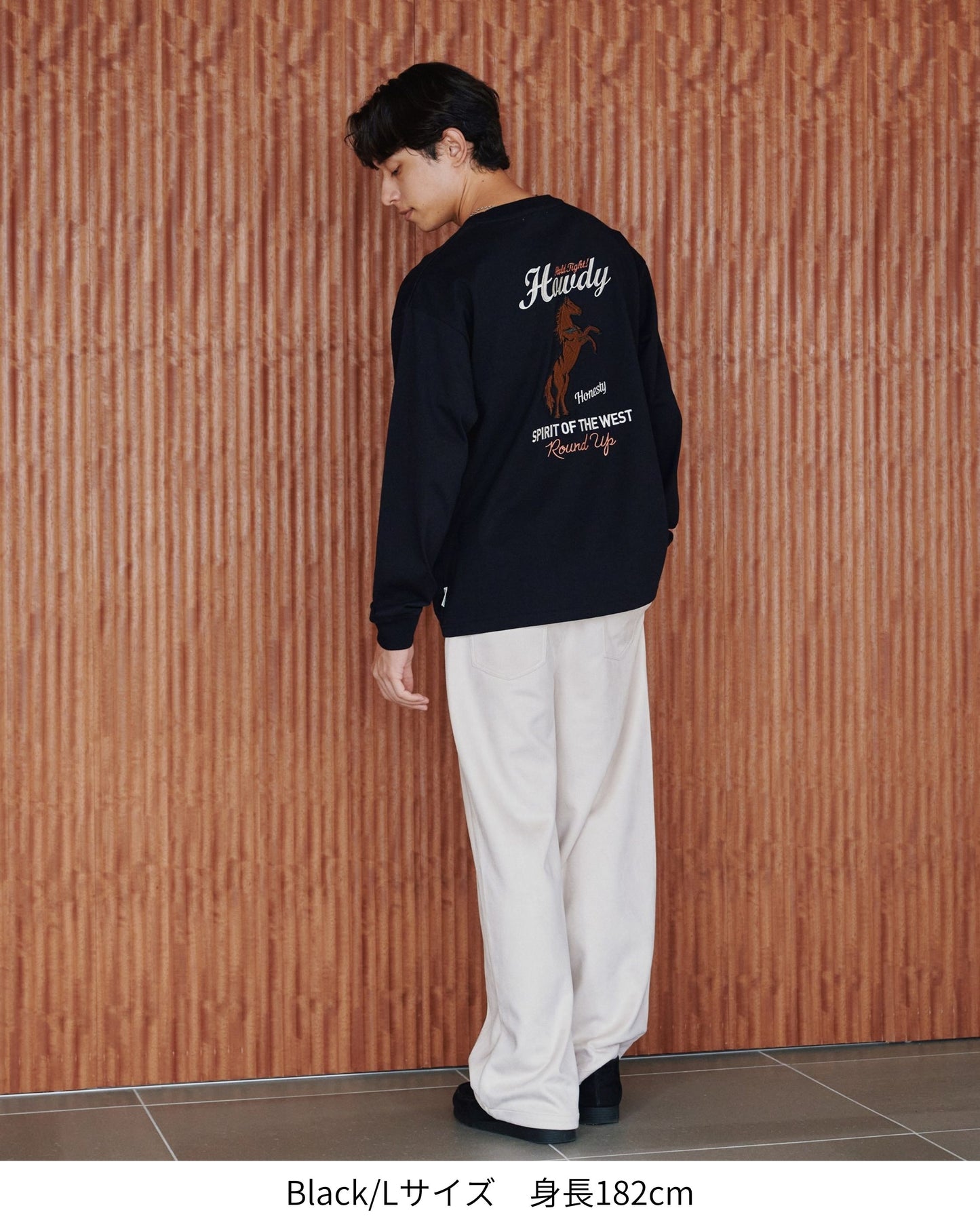 馬刺繍ロゴロンT