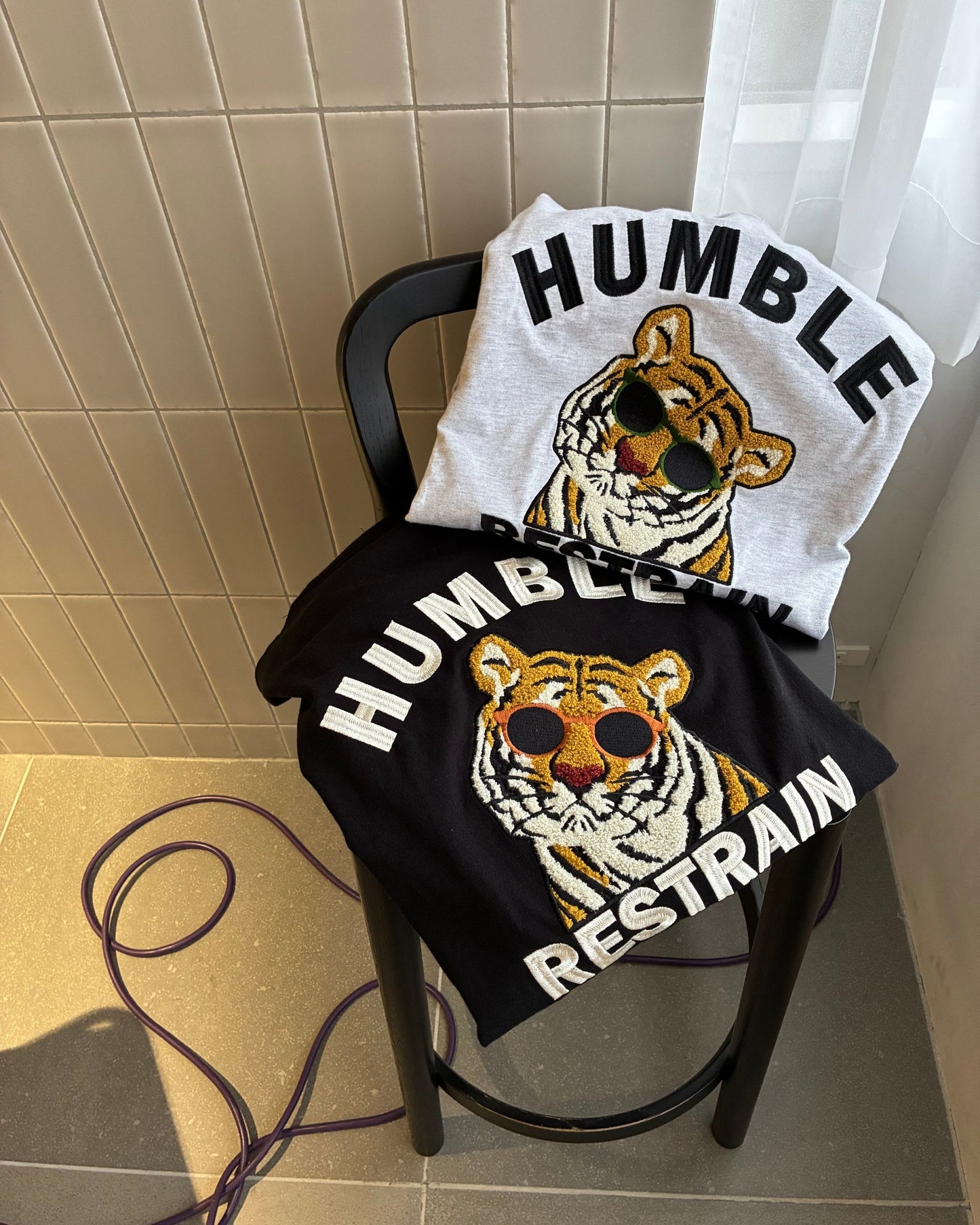 タイガー刺繍ロンT