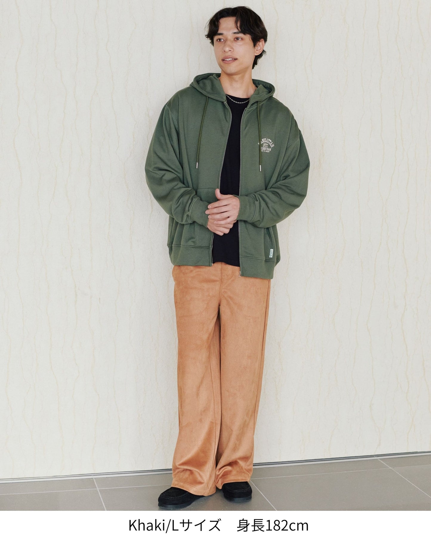 タイガーロゴZIPパーカー