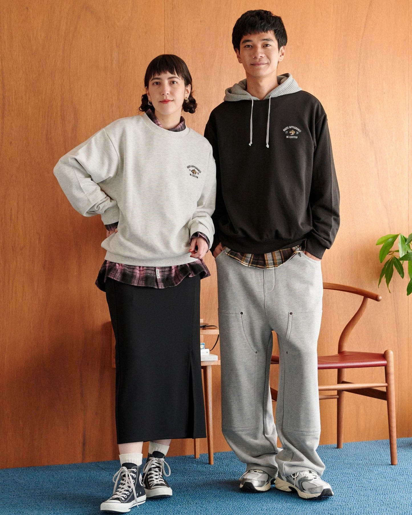 アーチロゴトラ刺繍スウェット