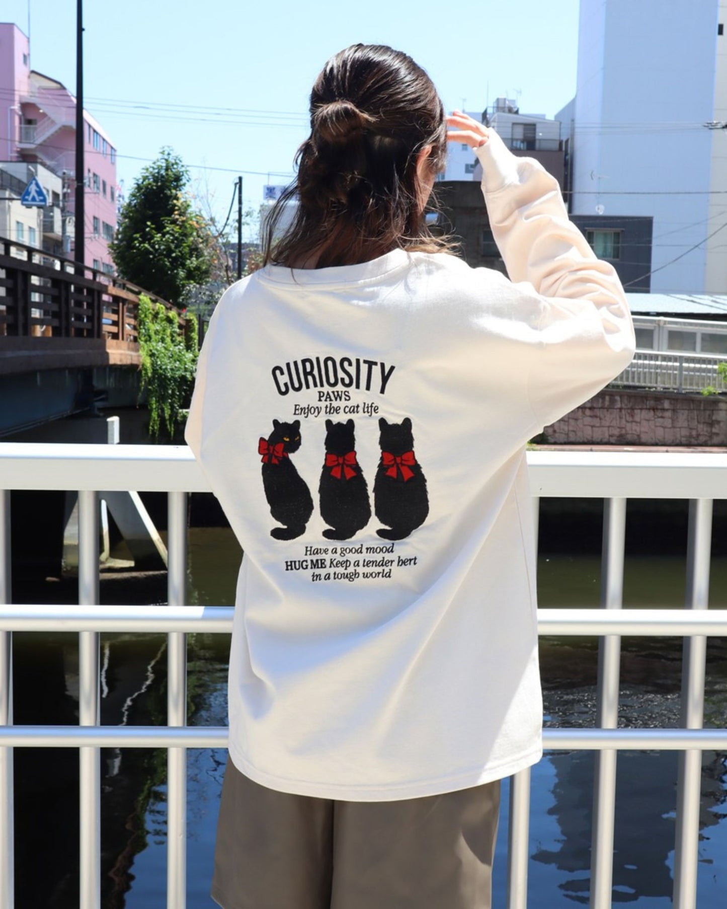 Ribboned Cat L/S Tee