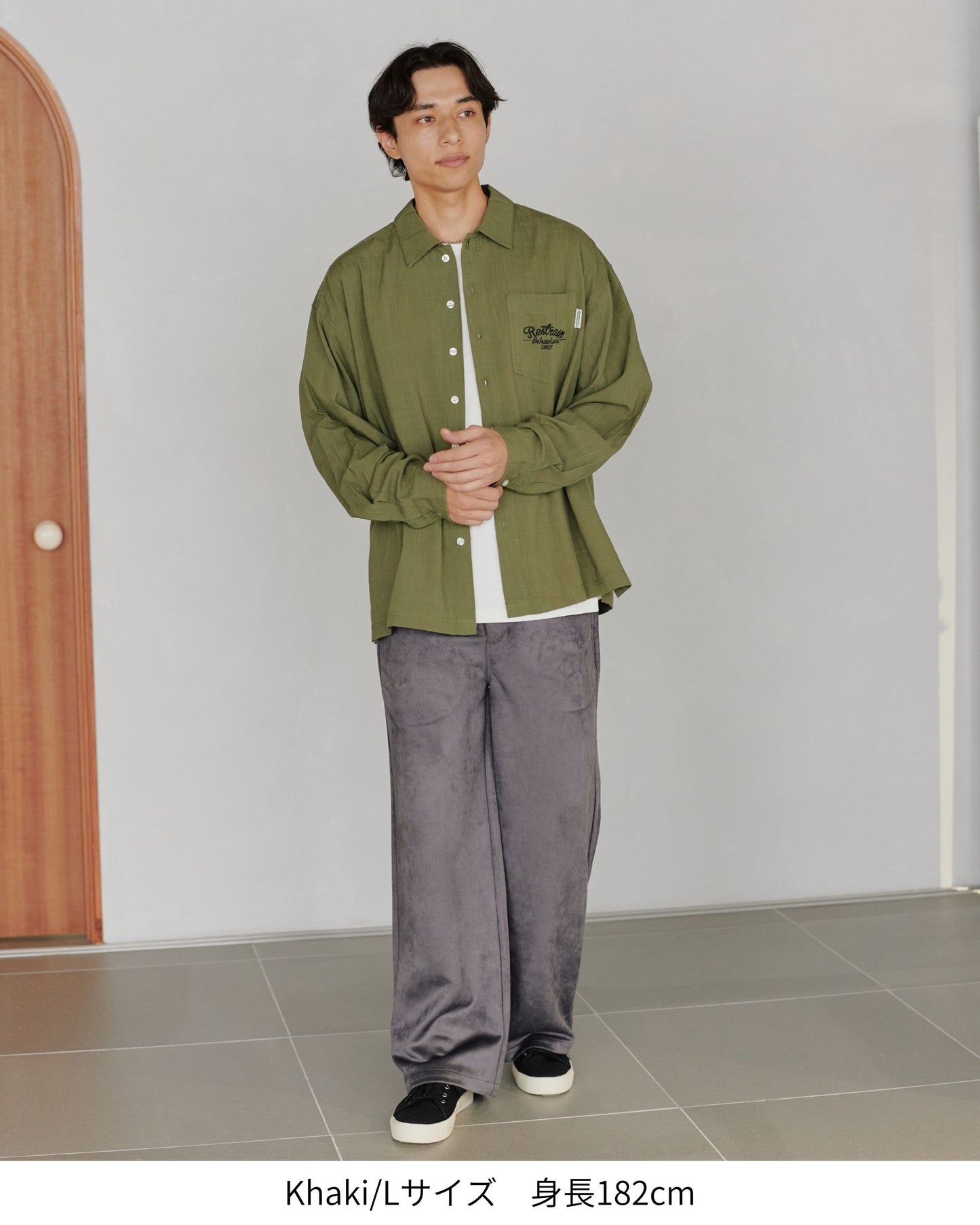 リネンライクシャツ　タイガー柄