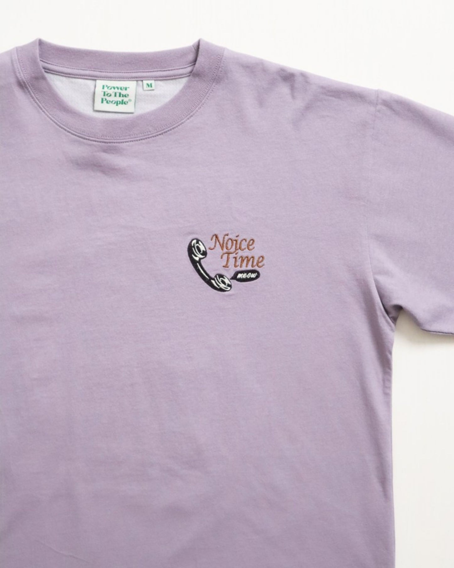 テレフォン ネコ刺繍T