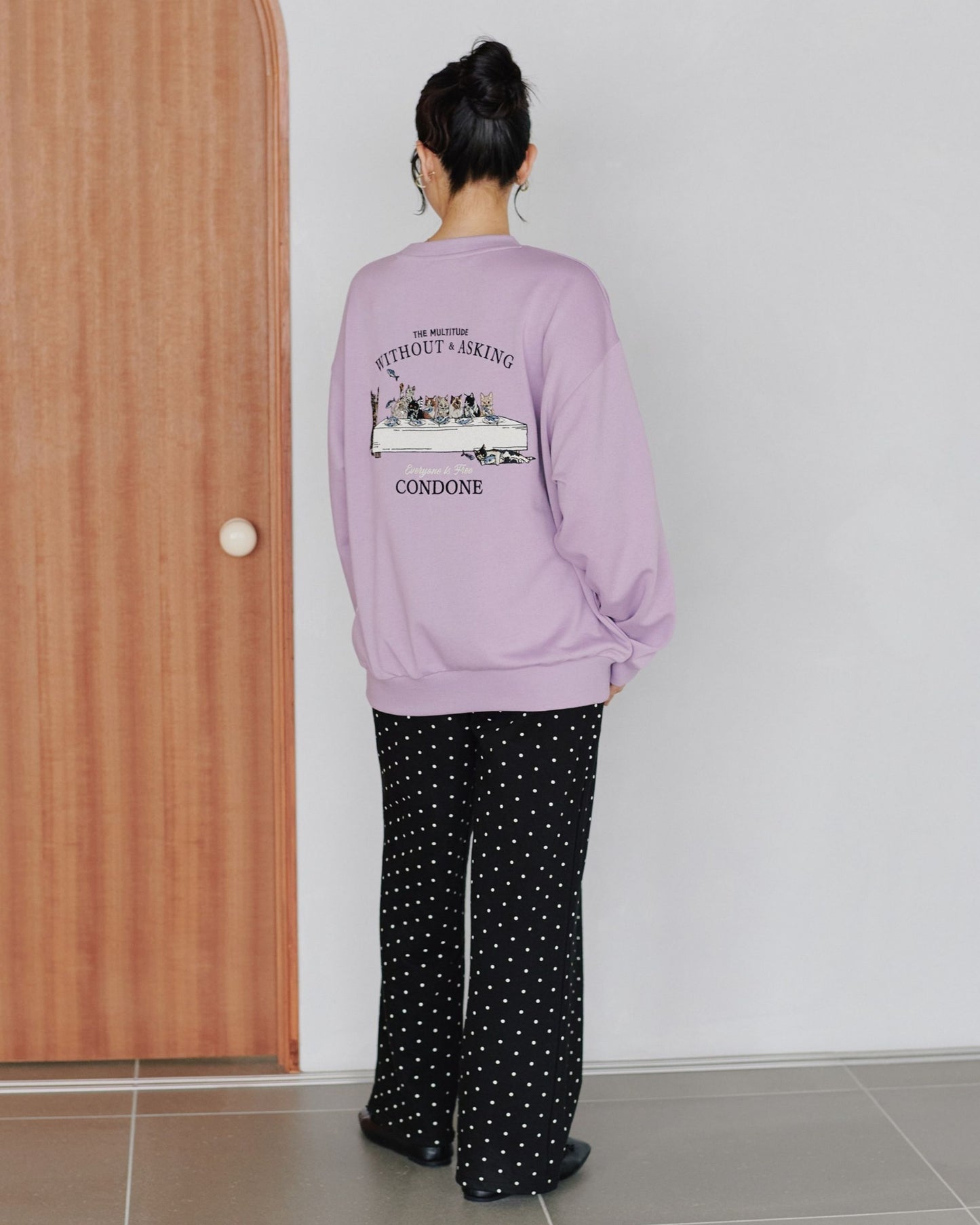 ディナーネコスウェット