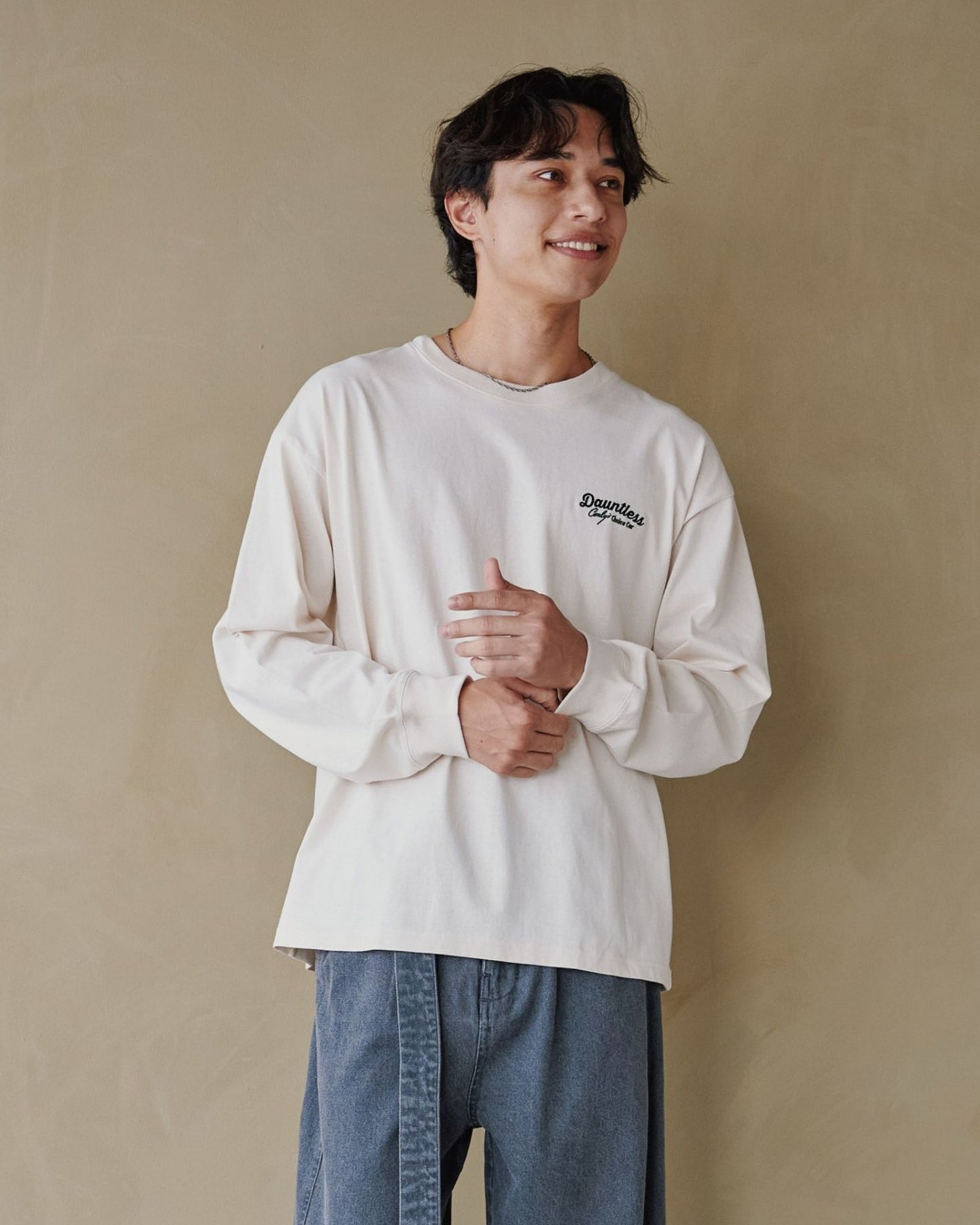 クラシックカー刺繍ロンT