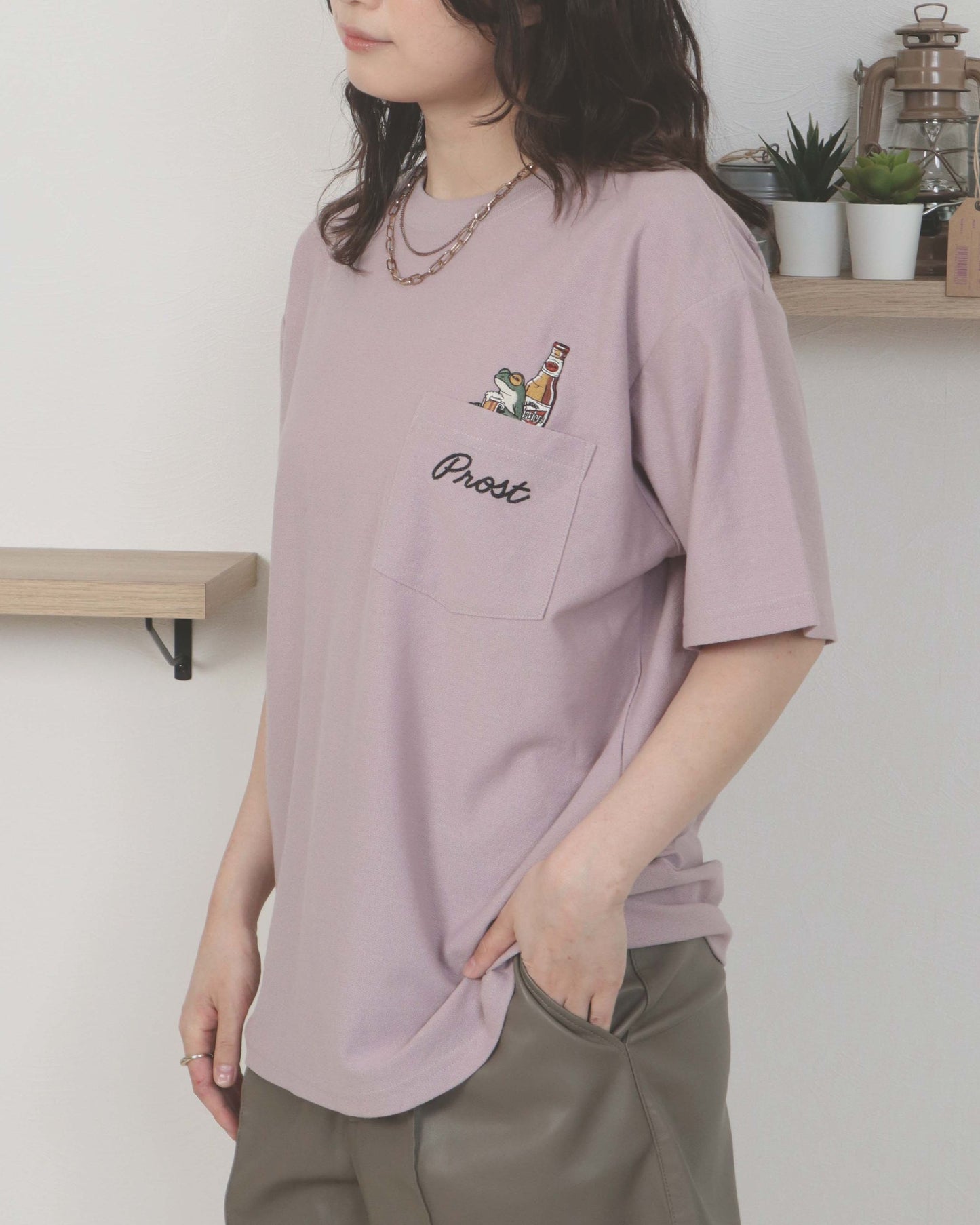 【涼感】梨地ポケット刺繍T　カエルビール柄