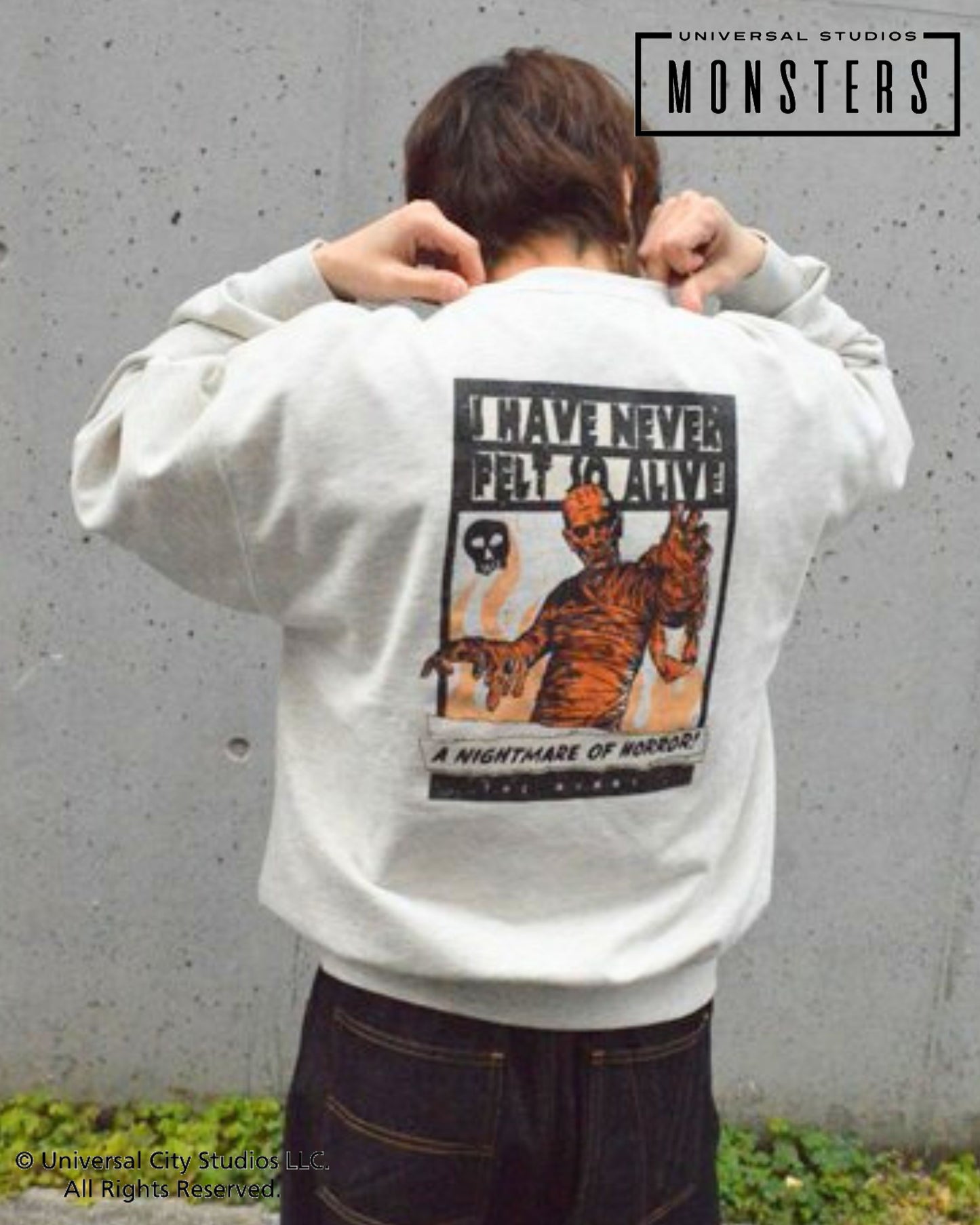 【UNIVERSAL MONSTERS】ポスターイラストスウェット　マミー柄