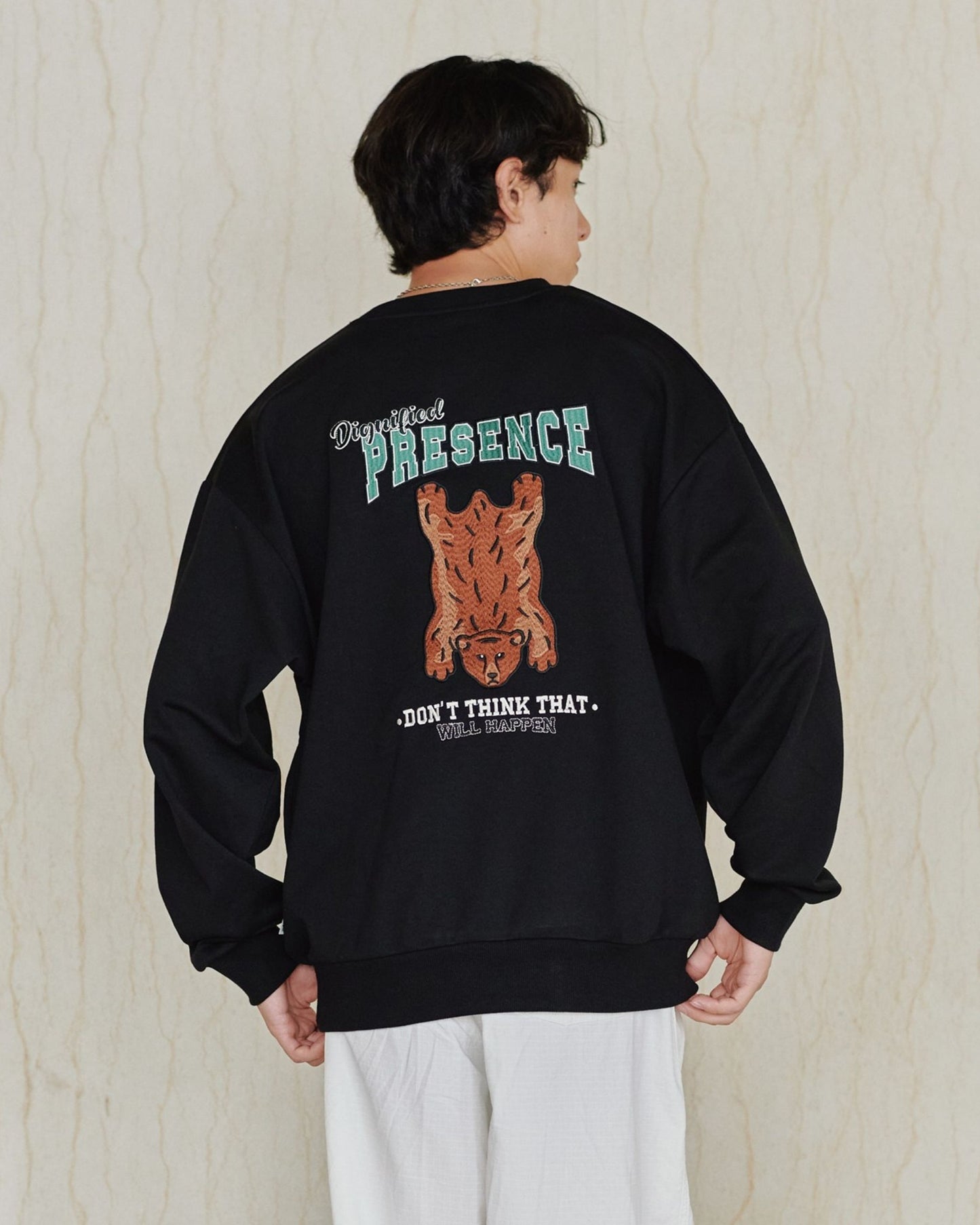 チベタンラグスウェット　クマ柄