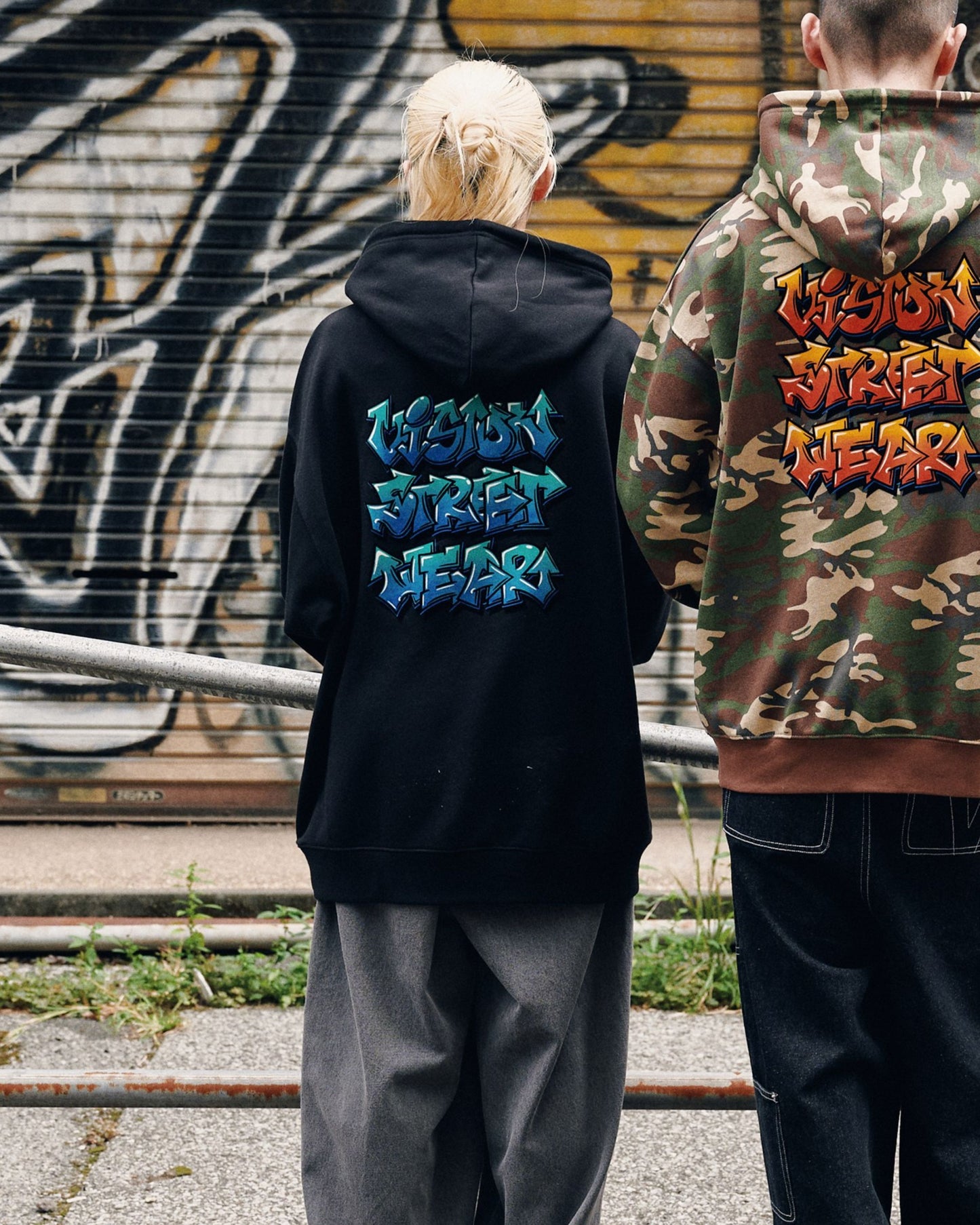 Arrow Logo Hoodie / スプレーアートロゴパーカー