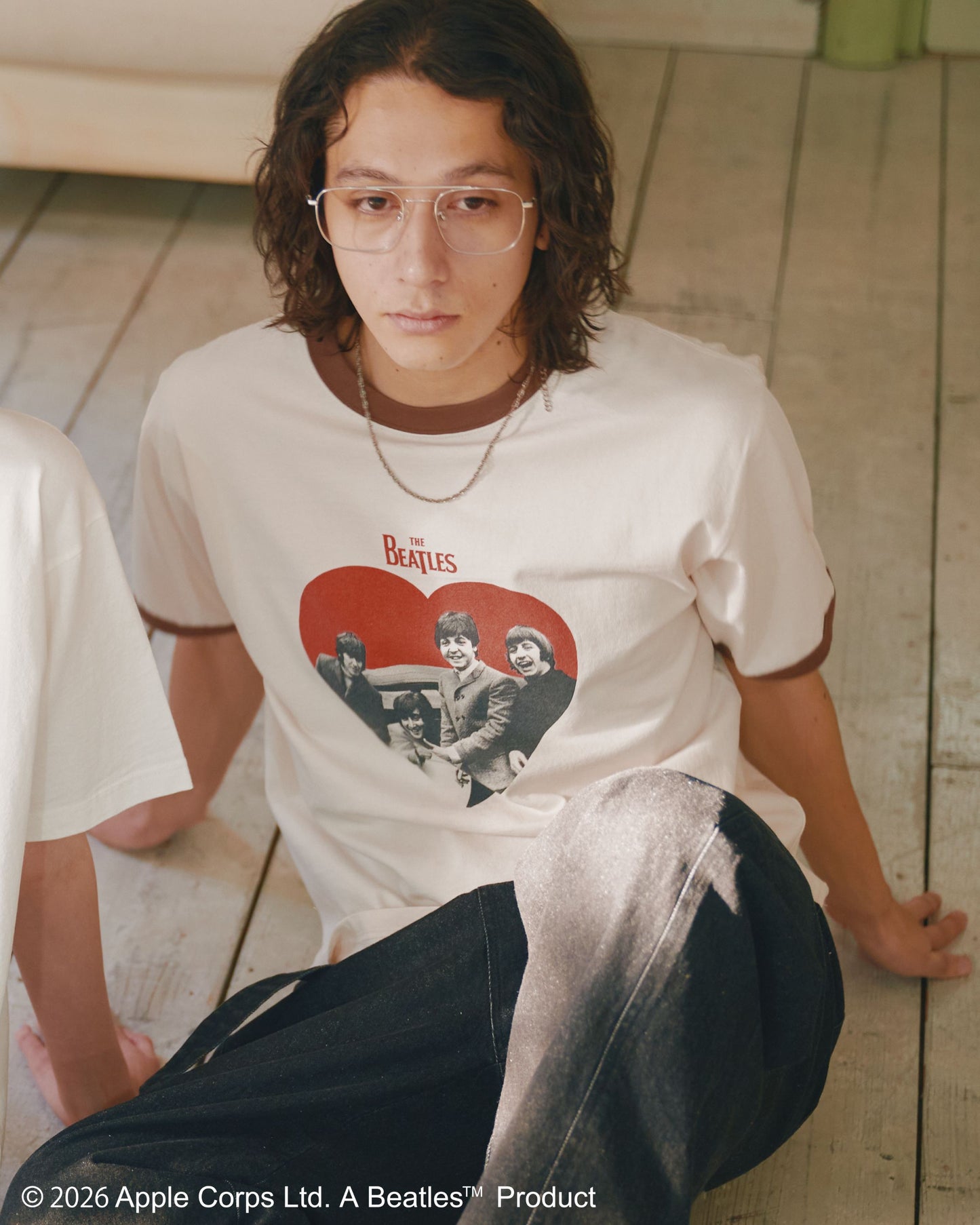 【ビートルズ】ハート柄リンガーT