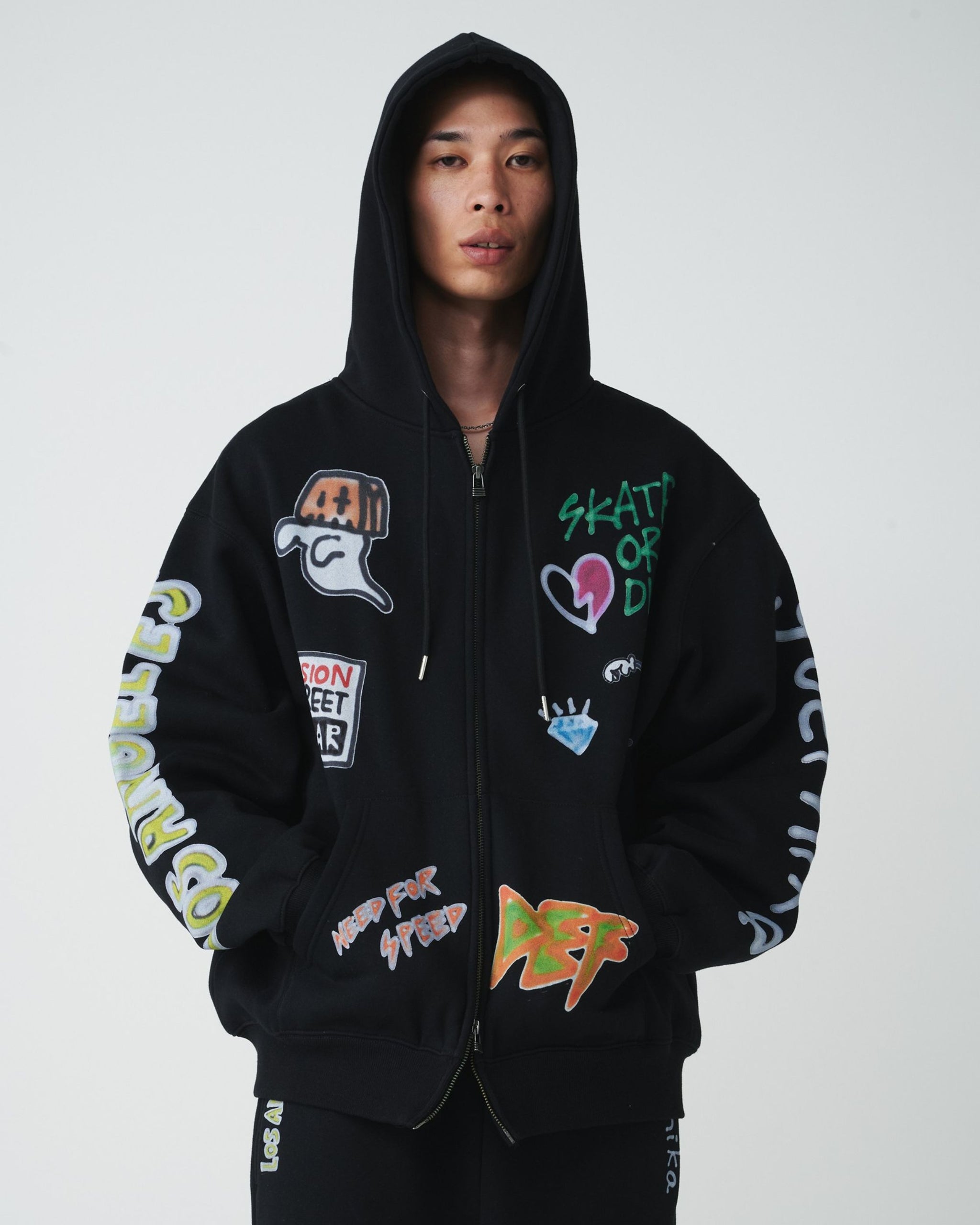 【guernika】All-Print  Zip Hoodie / スプレーアート総柄 Wジップパーカー