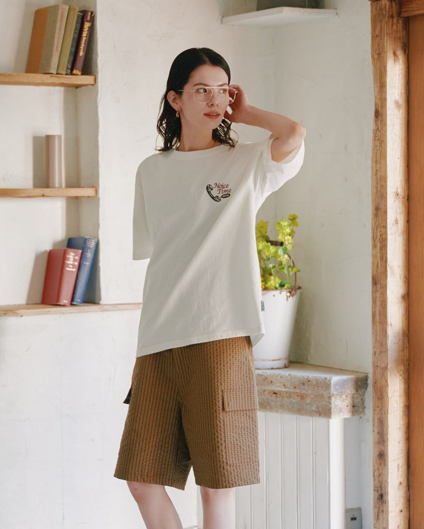 テレフォン ネコ刺繍T