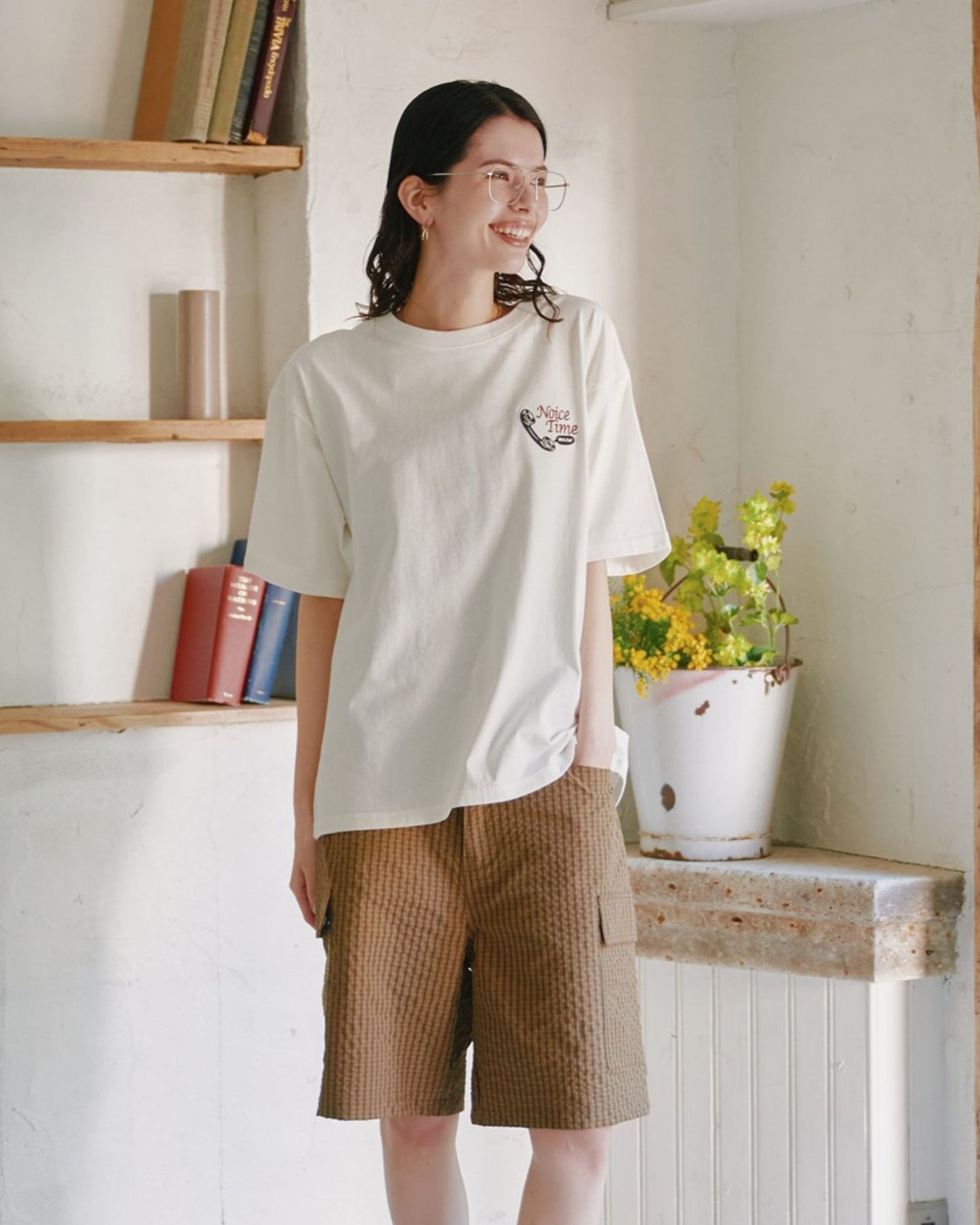 テレフォン ネコ刺繍T