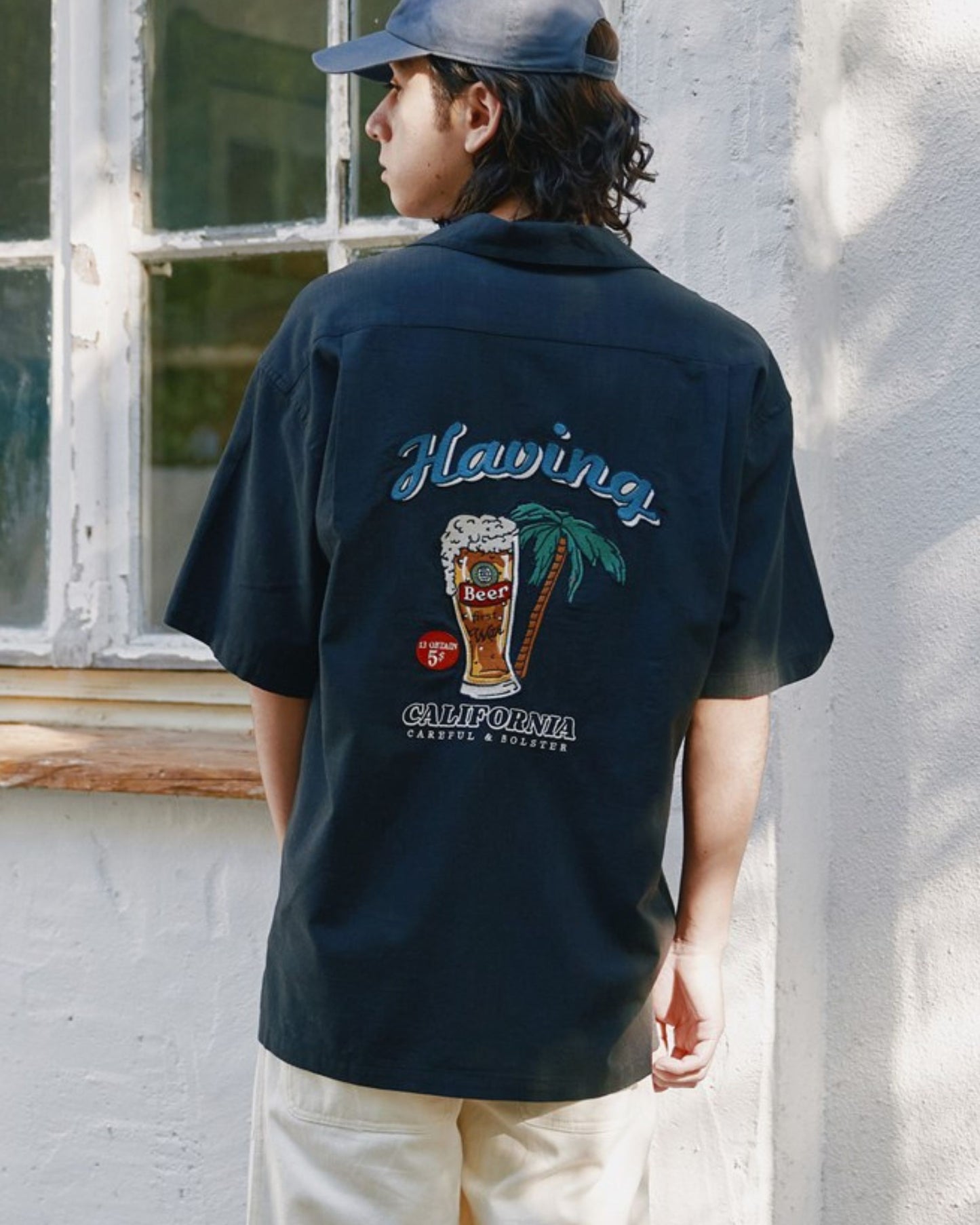 リネンライクシャツ　ビール柄