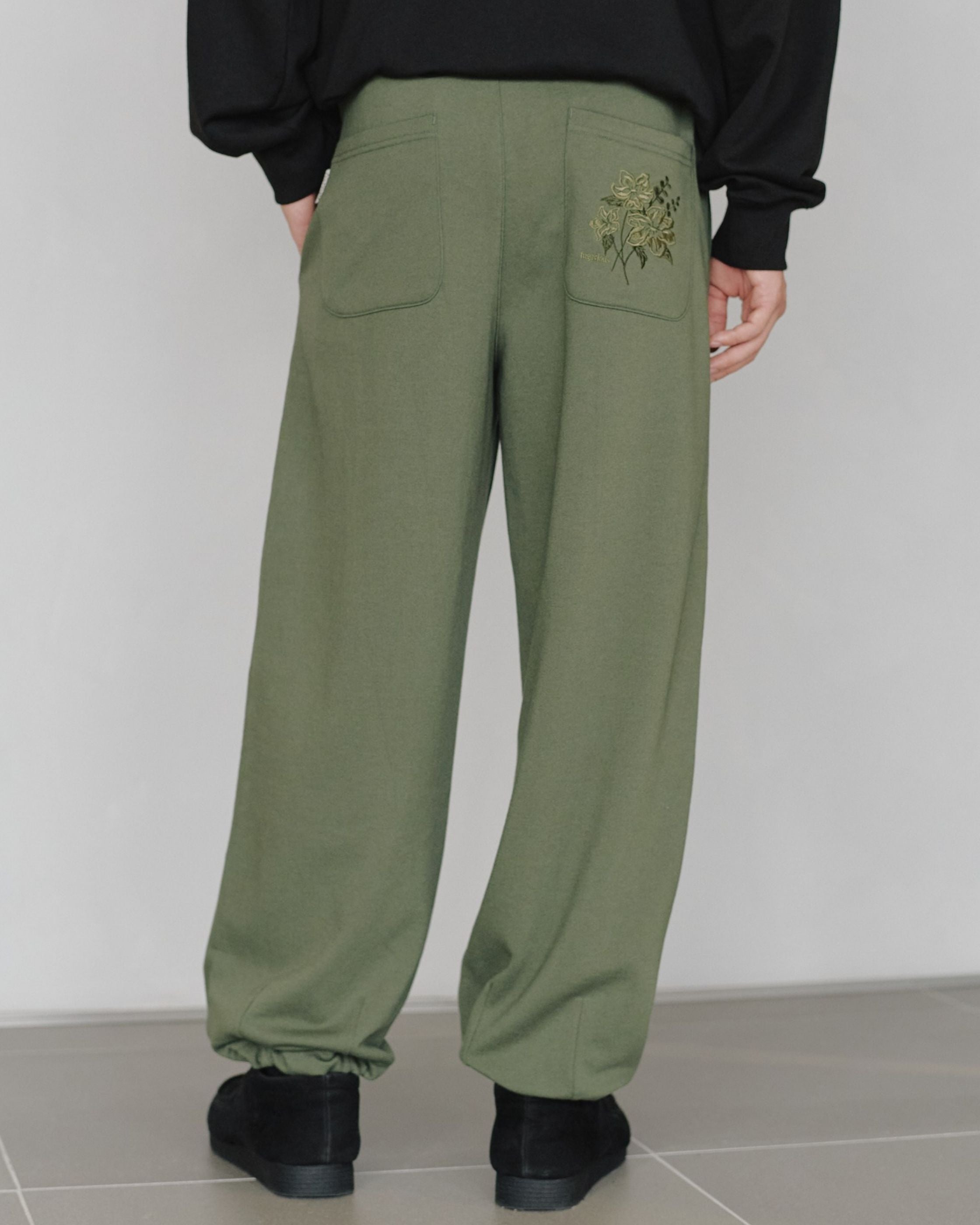 フラワー刺繍スウェットパンツ – Ha-Li-C STORE（ハリックストア）公式