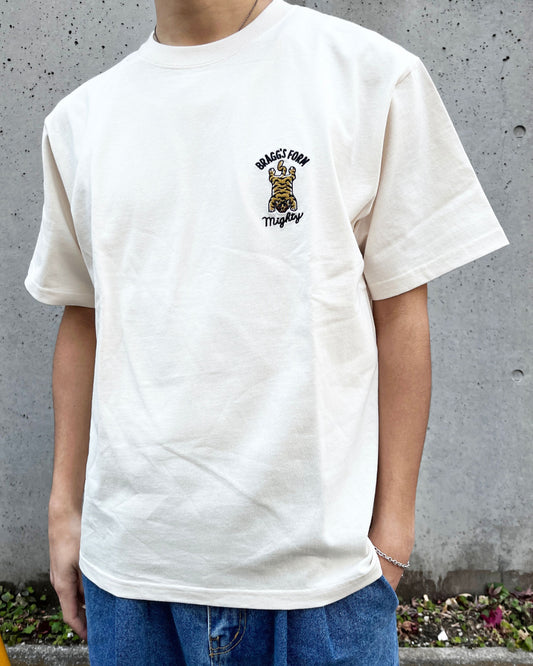 Tiger  One point  Tee