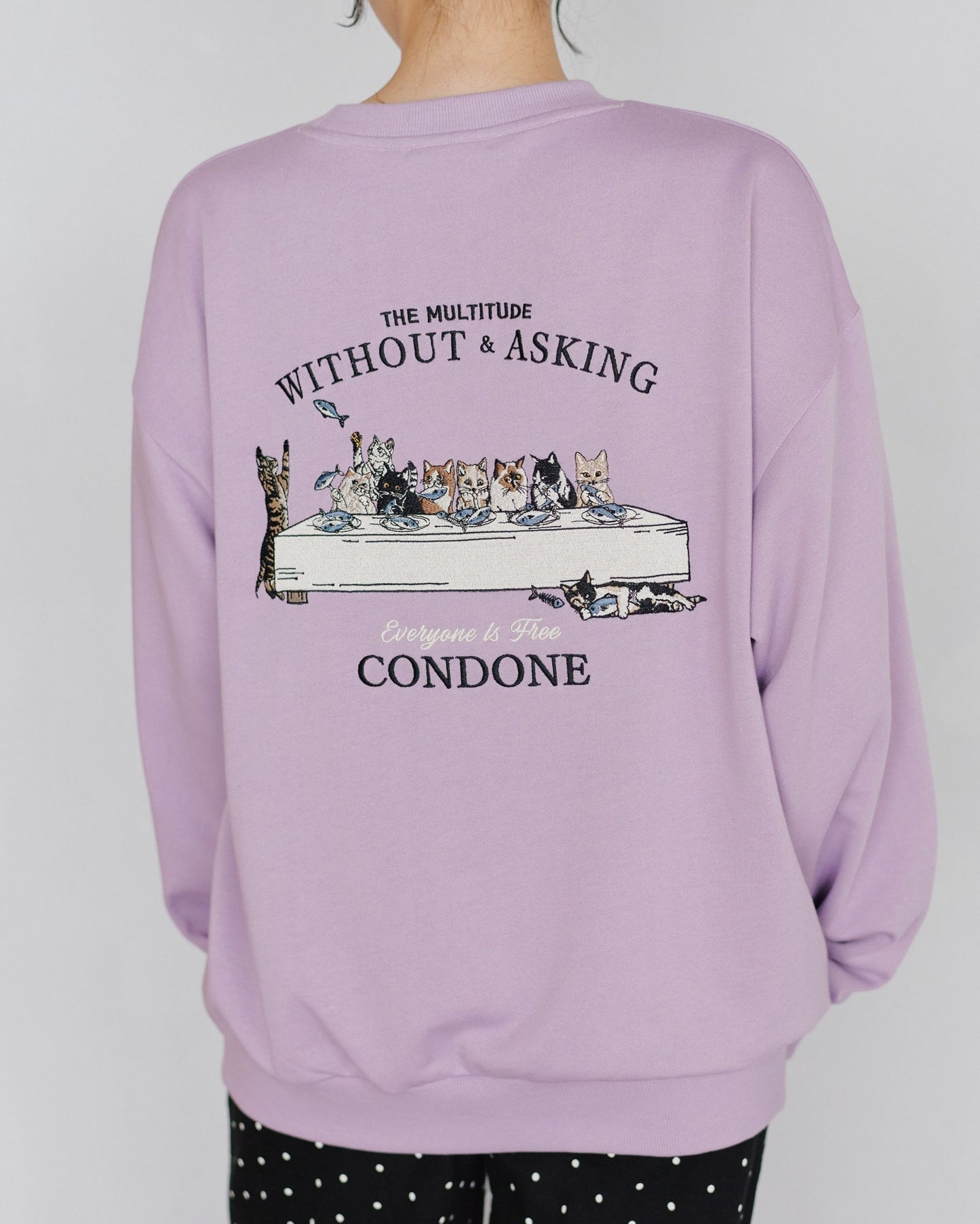 ディナーネコスウェット