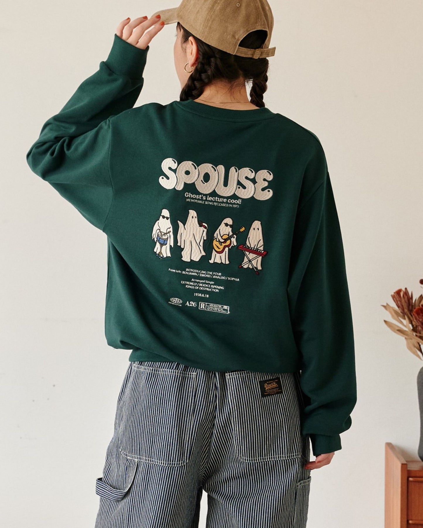 オバケバンド刺繍スウェット