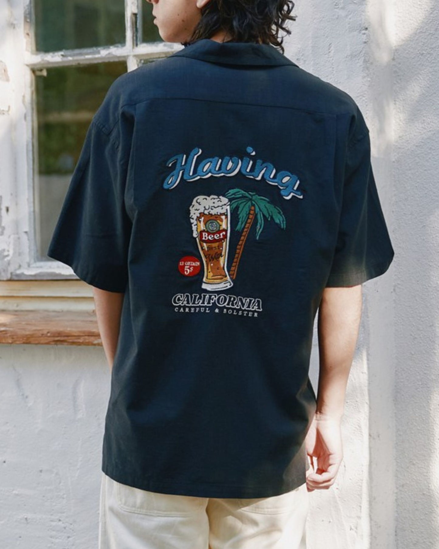 リネンライクシャツ　ビール柄