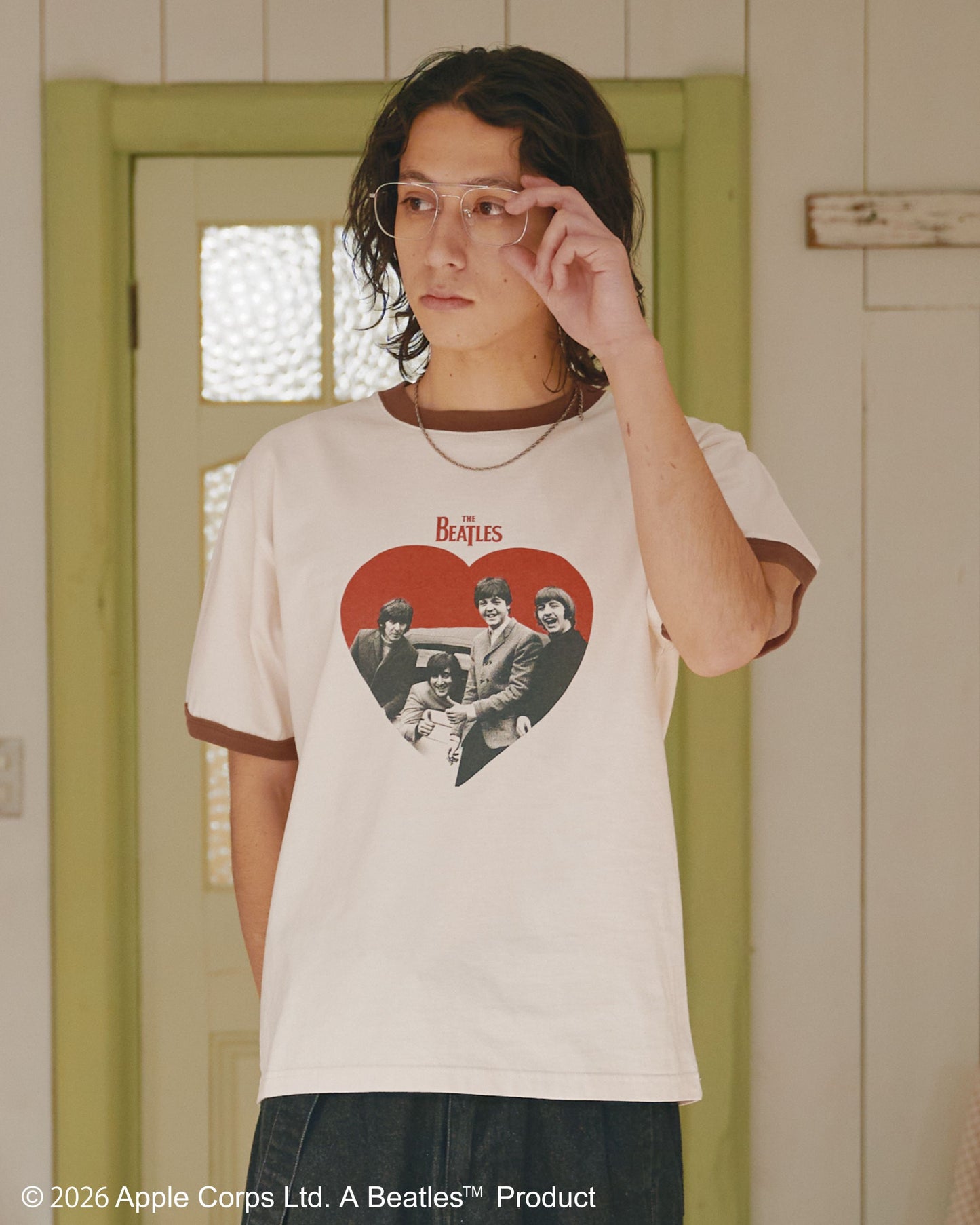 【ビートルズ】ハート柄リンガーT
