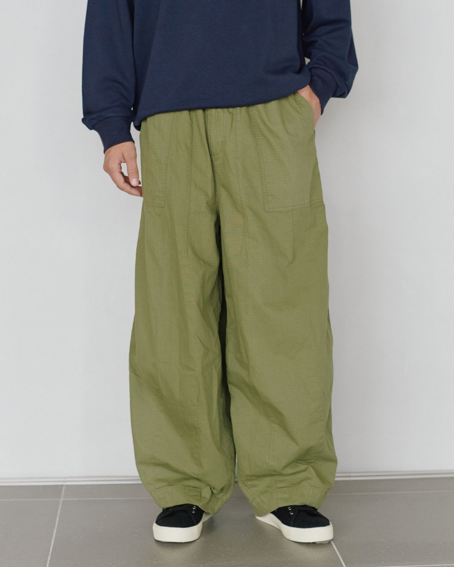 リップストップバルーンパンツ