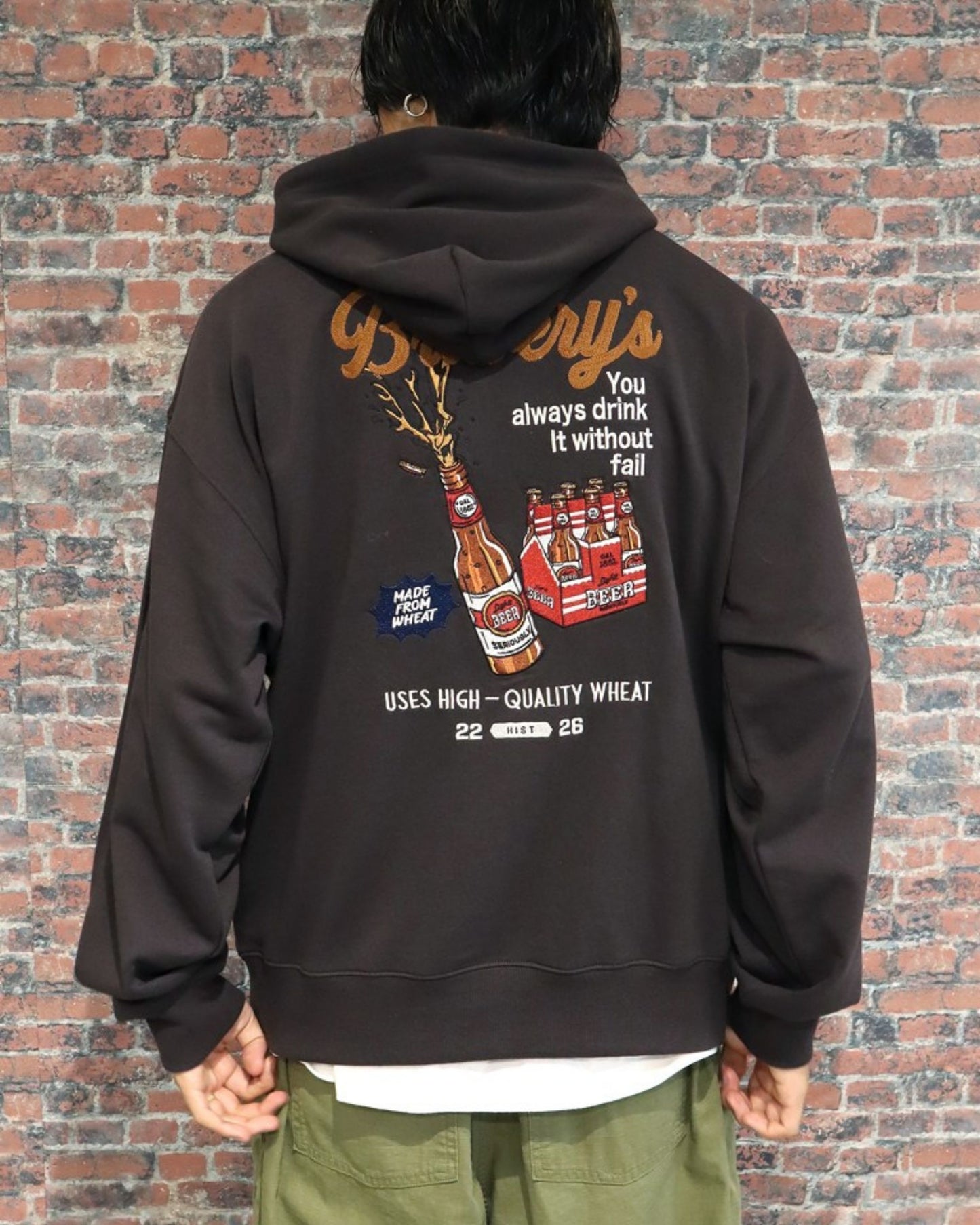 ビール刺繍パーカー