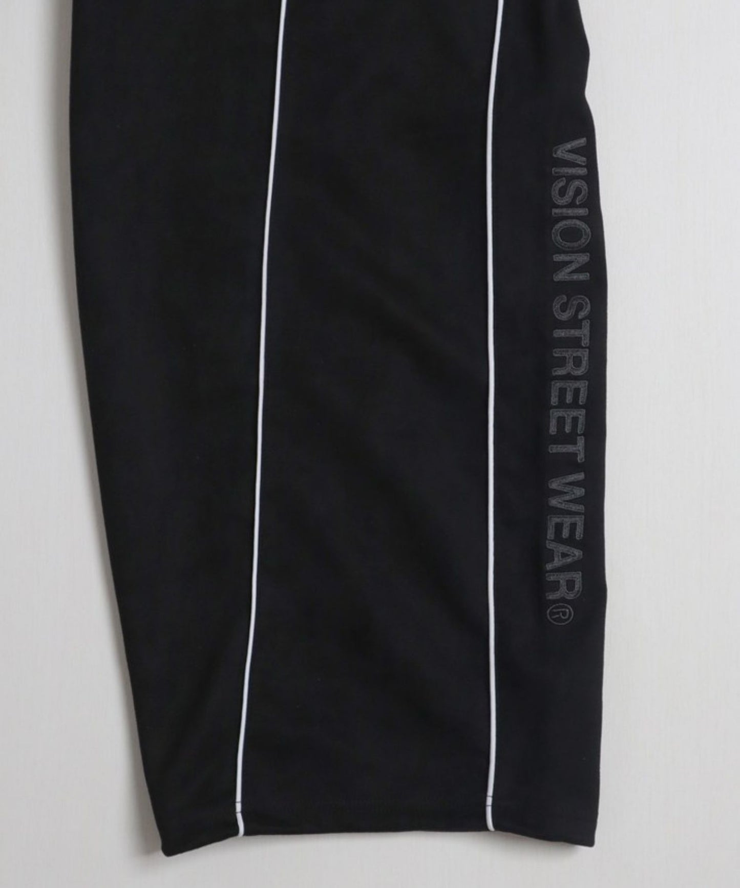 Fake suede piping pants / フェイクスエードパイピングパンツ